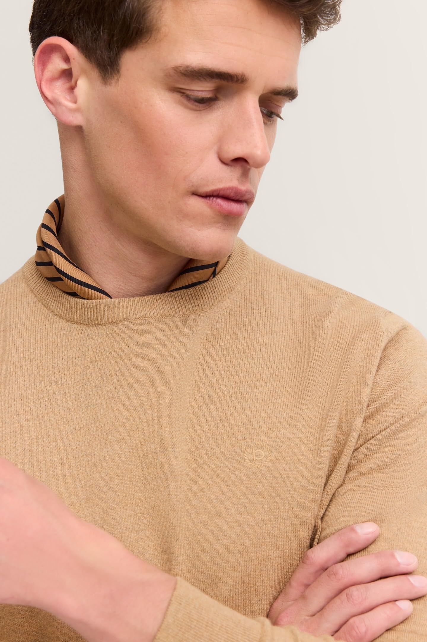 bugatti Herren Pullover Rundhals 7400-85520D | Regular Fit Kaschmir-Mix stilvoll Feinstrick für Alltag, Büro und Freizeit