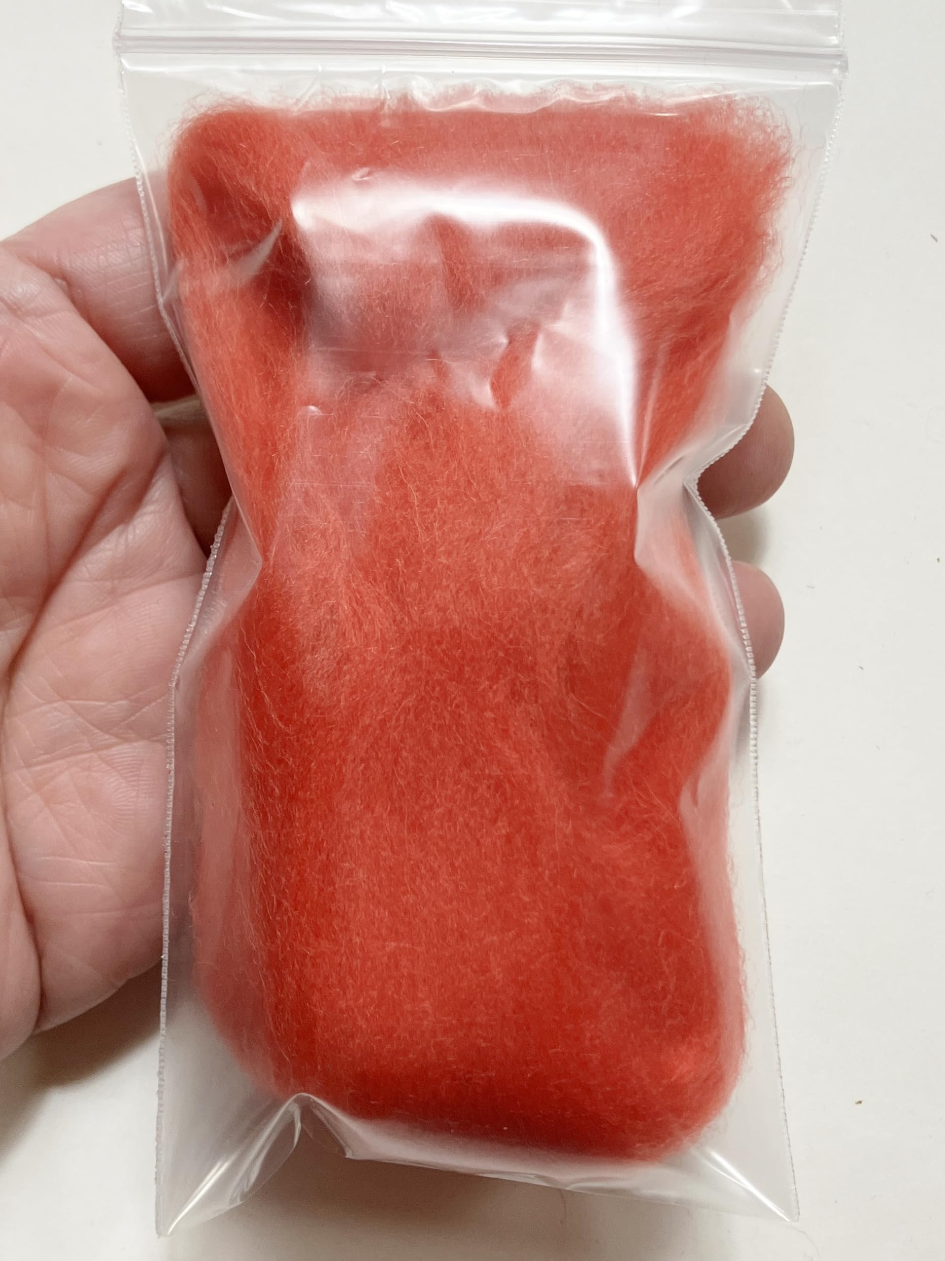 LM061-005 MOREZMORE Wool Roving for Needle Felting 5g Watermelon RED Merino 100% Wool Fine Grade