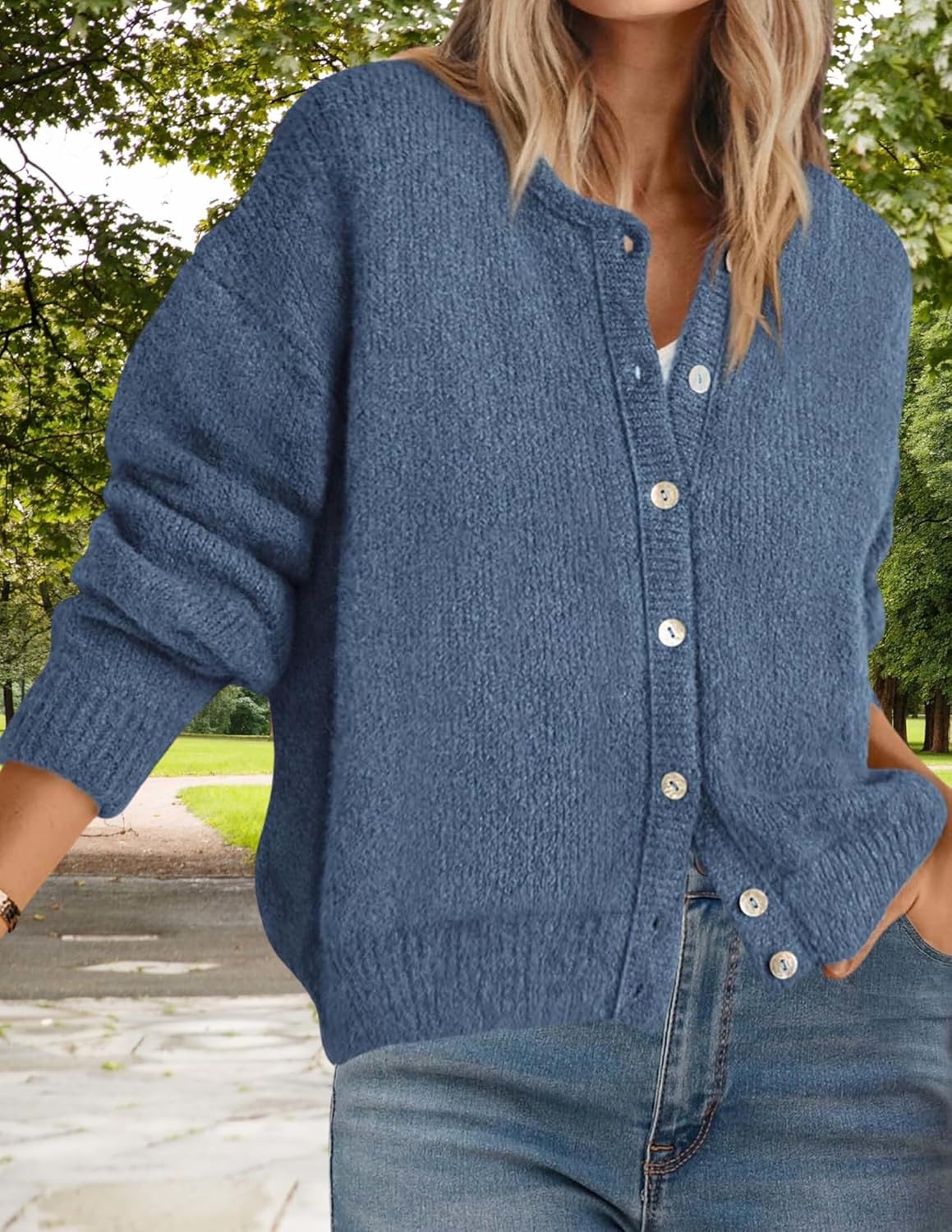 LIZALIG Long Sleeve Crewneck Button Down Womens Sweaters Fall Open Front Chunky Cardigan Sweaters for Women 2025