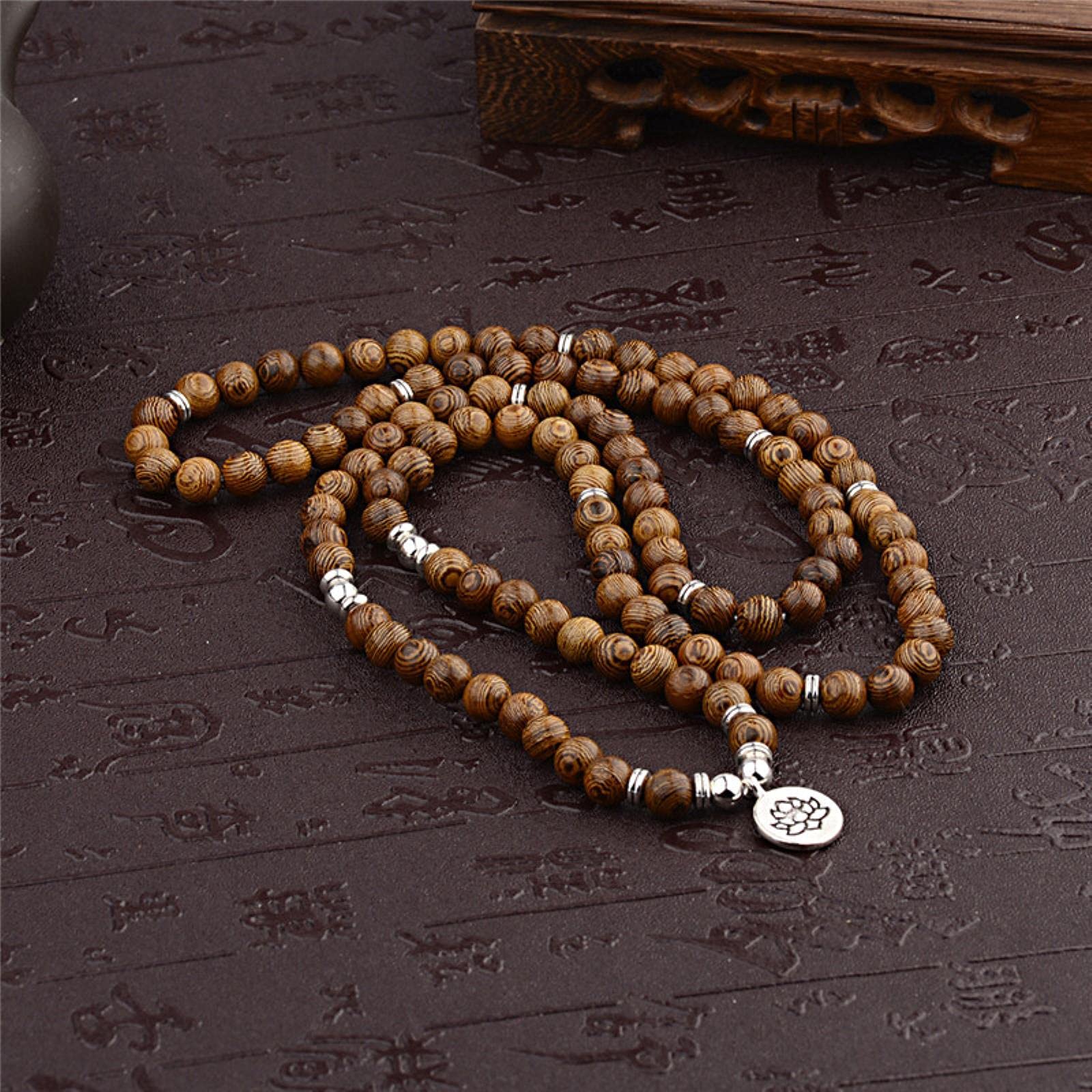 Gebetsperlen Buddhistische Gebetsperlen Mala Perlen 1 PC Yoga 108 Perlen Armband Natures Sandelholz Buddhist Buddha Holz Gebet Perlen Om Armband Halskette Rosenbraun