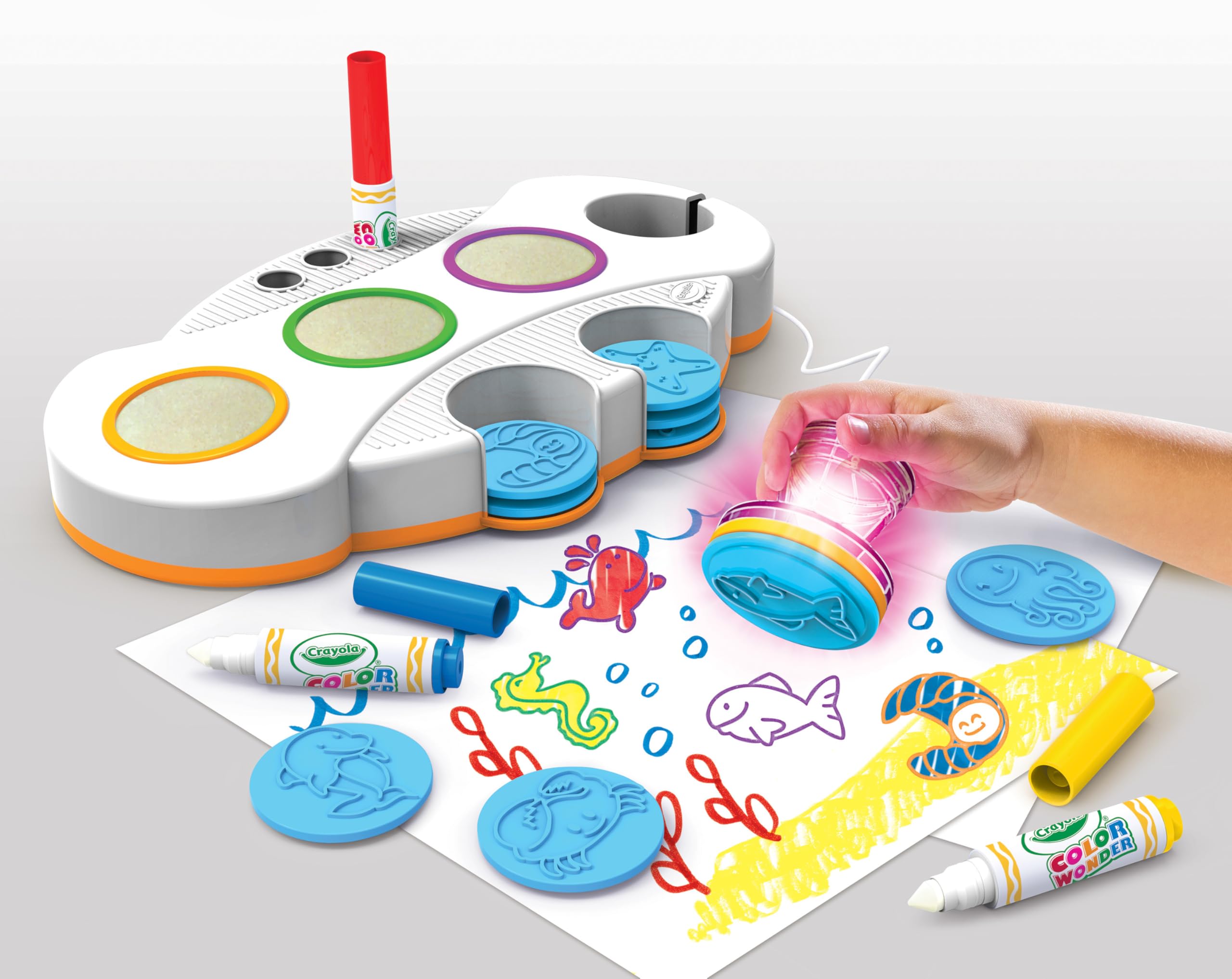 Crayola Color Wonder Pochoirs Lumineux Anti-tache – Activité Créative Mer, Tampons Et Feutres Magiques, Cadeau Enfant Dès 3 Ans