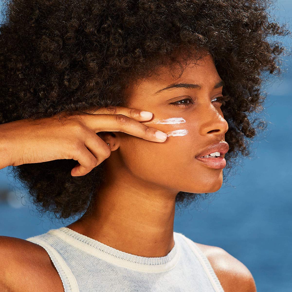 ISDIN Fusion Water SPF 50 50ml Daily facial sun cream Ultralight