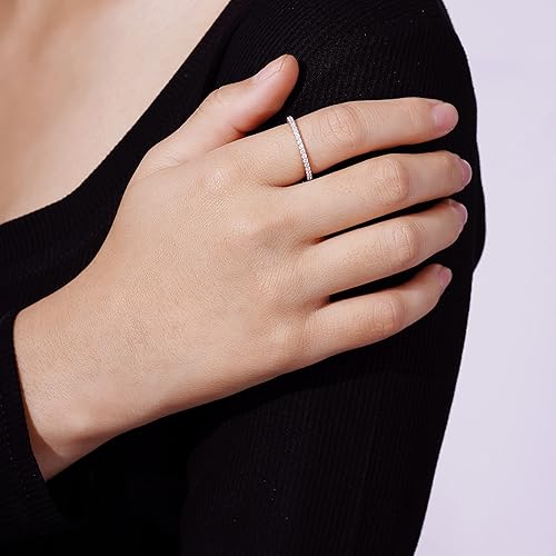 Miniatura 3 de Tienda Essentials Anillo de plata de ley chapado en platino o oro con circonita cúbica redonda de elementos infinitos