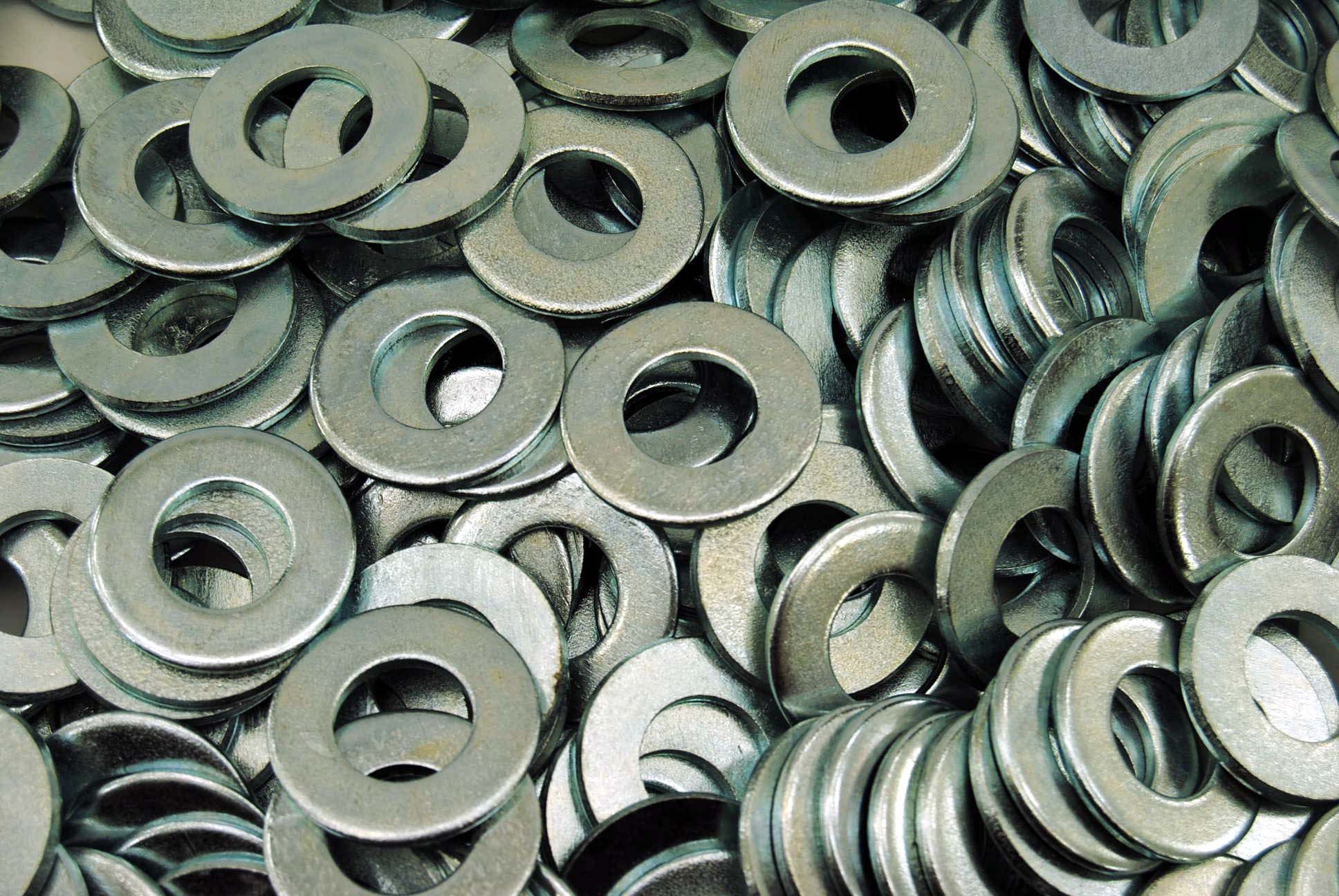 Chipmunk Hardware 1/4" SAE Flat Washers - 25-Pack Yellow Zinc Plated Steel, 5/8" OD