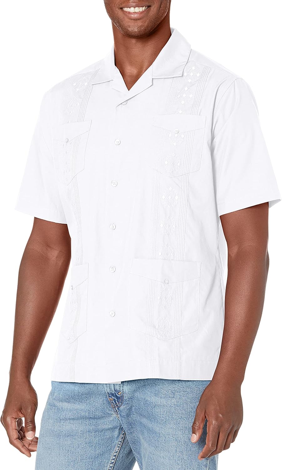 Cubavera Men's Authentic Cuban Style Four-Pocket Embroidered Short-Sleeve Guayabera Shirt