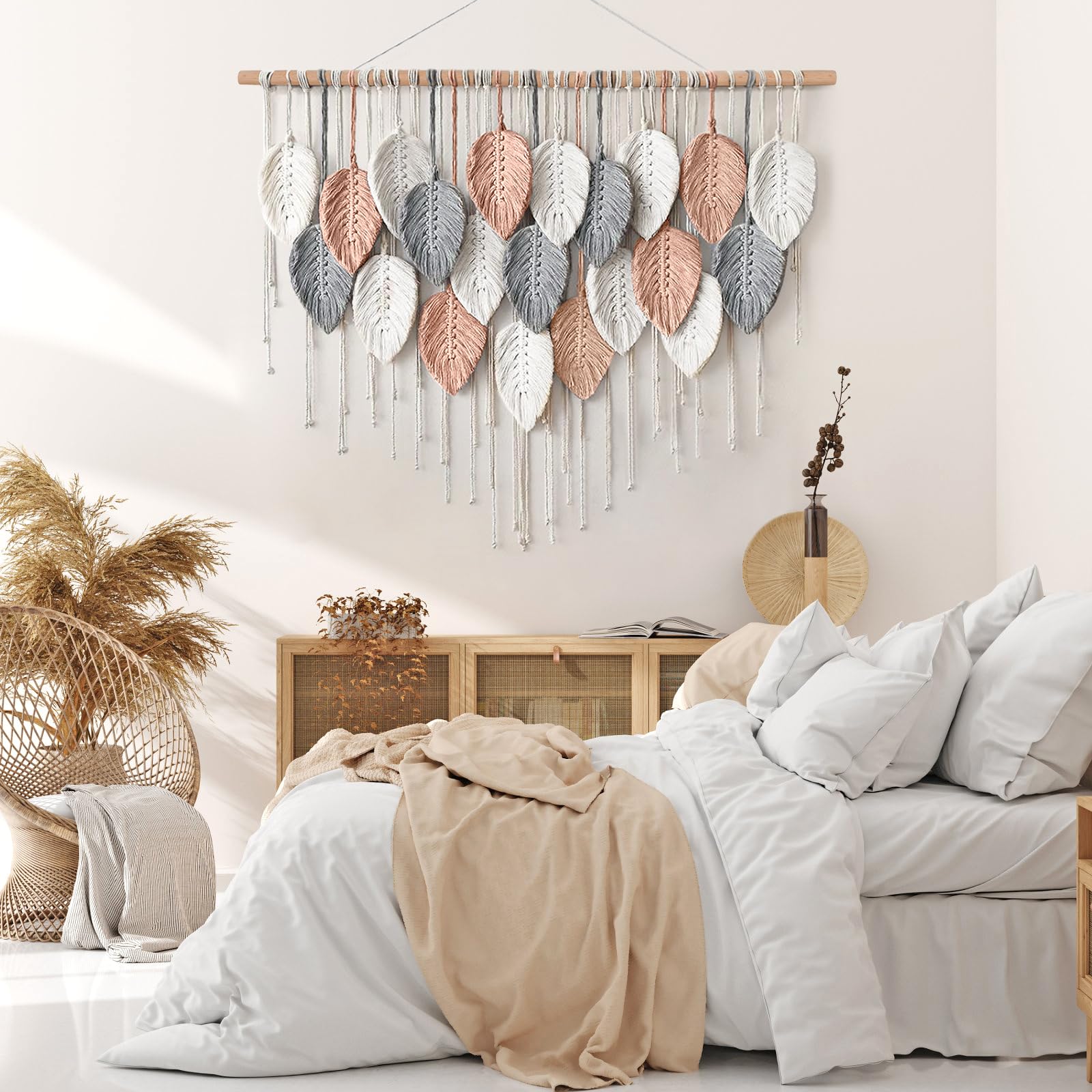 ASTNIC Macramé Tenture Murale Grande Tapisserie, Macramé Mural Tissée à la Main Art, Coton Naturel Bohème Feuille Gland Décoration pour Chambre à Coucher Salon Appartement Toile de Fond (Rose)
