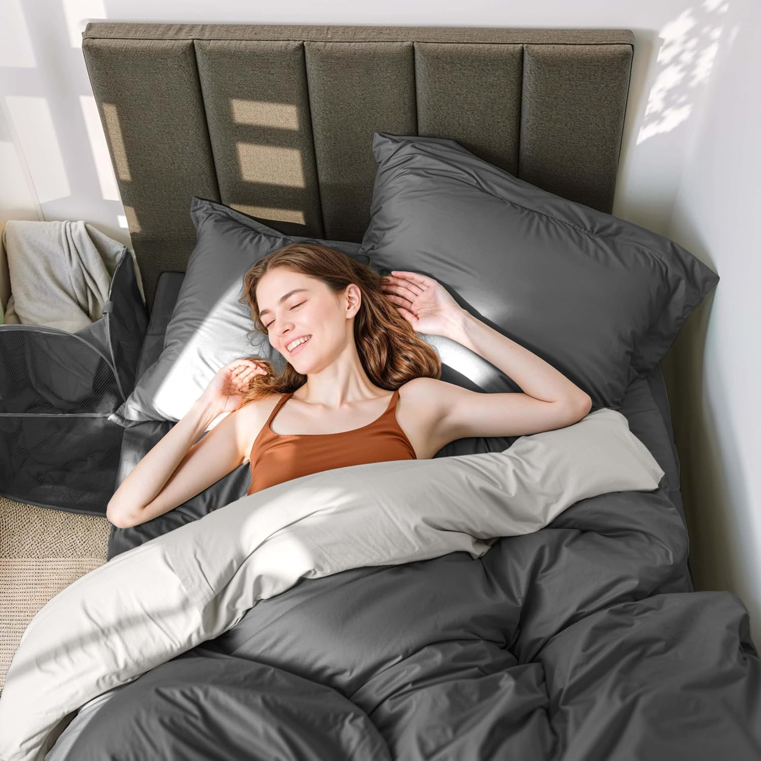 Hearth & Harbor Complete Dorm Room Set, Twin XL Comforter Set, Sheet Set, Mattress Protector, Towels and Organizers - All Dorm Accessories Included