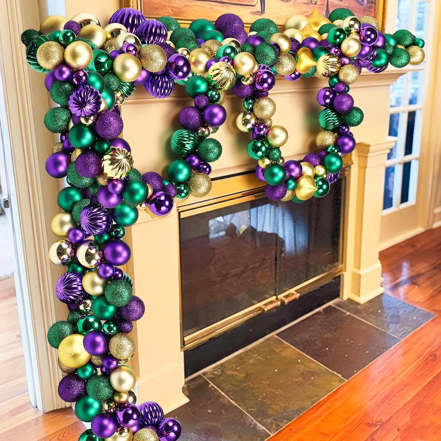 5.9 ft Red White Blue Ball Garland Patriotic Ball Garland 4th of July Decorations Memorial Day Plastic Glitter Ornament Balls Round Bead Table Wall Hanging for 250th Anniversary Independence Day