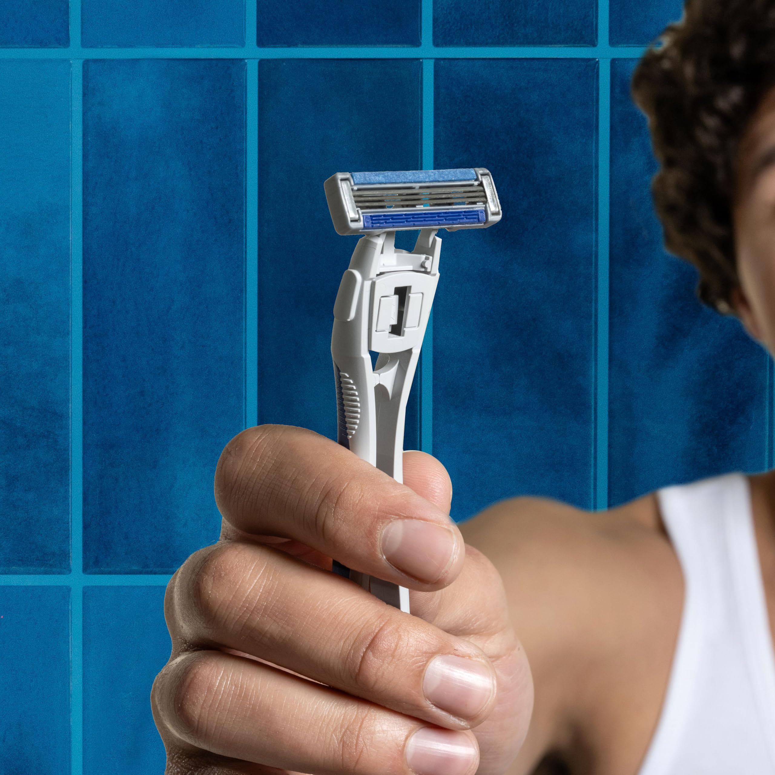 Amazon.com: Wilkinson Sword - Extra 3 Essentials Hybrid Disposable
