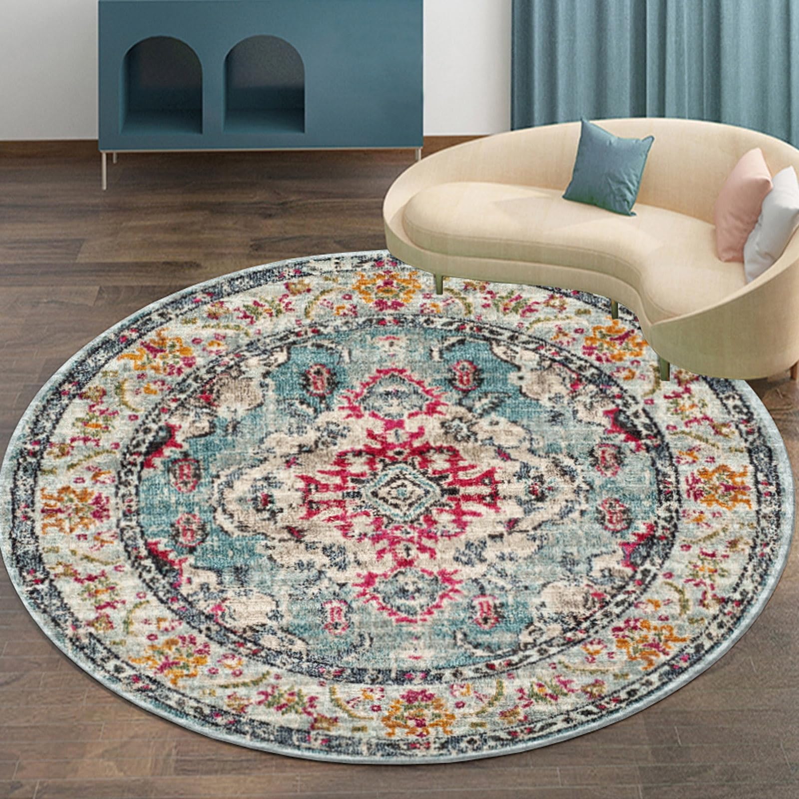 Tapis rond vintage floral vert et bleu pour réchauffer l'ambiance de la salle à manger