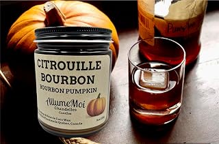 Bougie parfumée à la citrouille et au bourbon - Mélange artisanal de cire de soja et de noix de coco, Bougie Automne, Halloween, Fait Main (4 ounce)