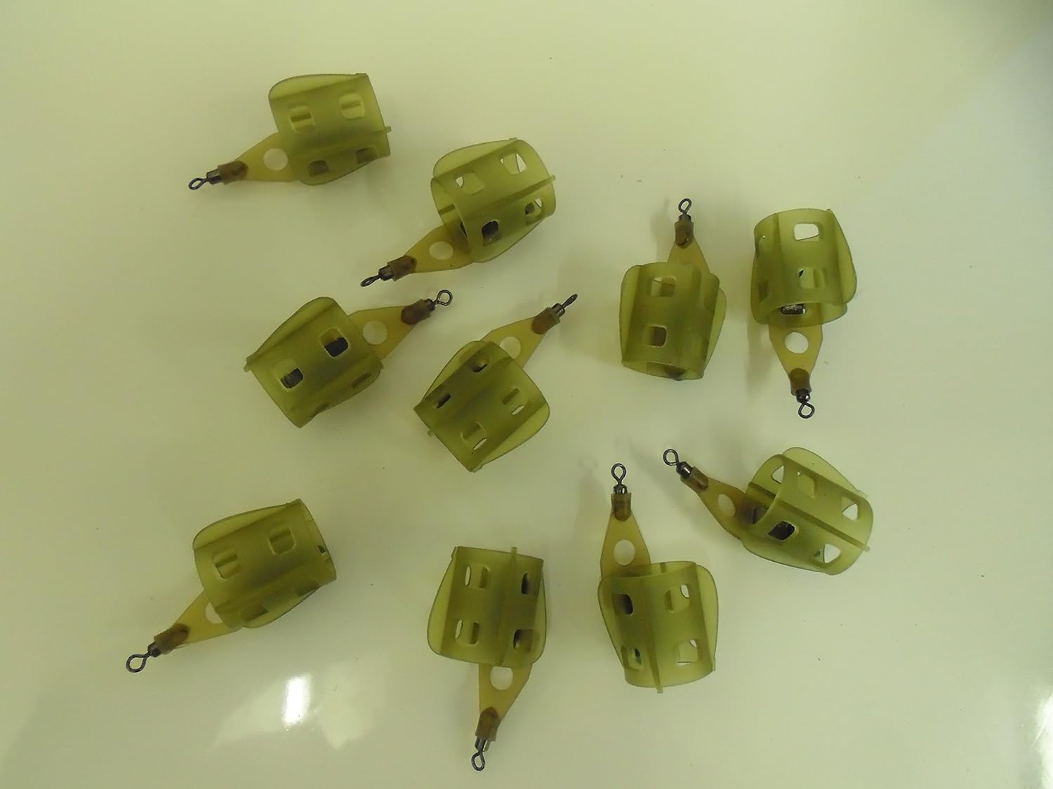 10 x Open Ended Fin Feeders 10 grams. Carp/Coarse fishing, rivers and