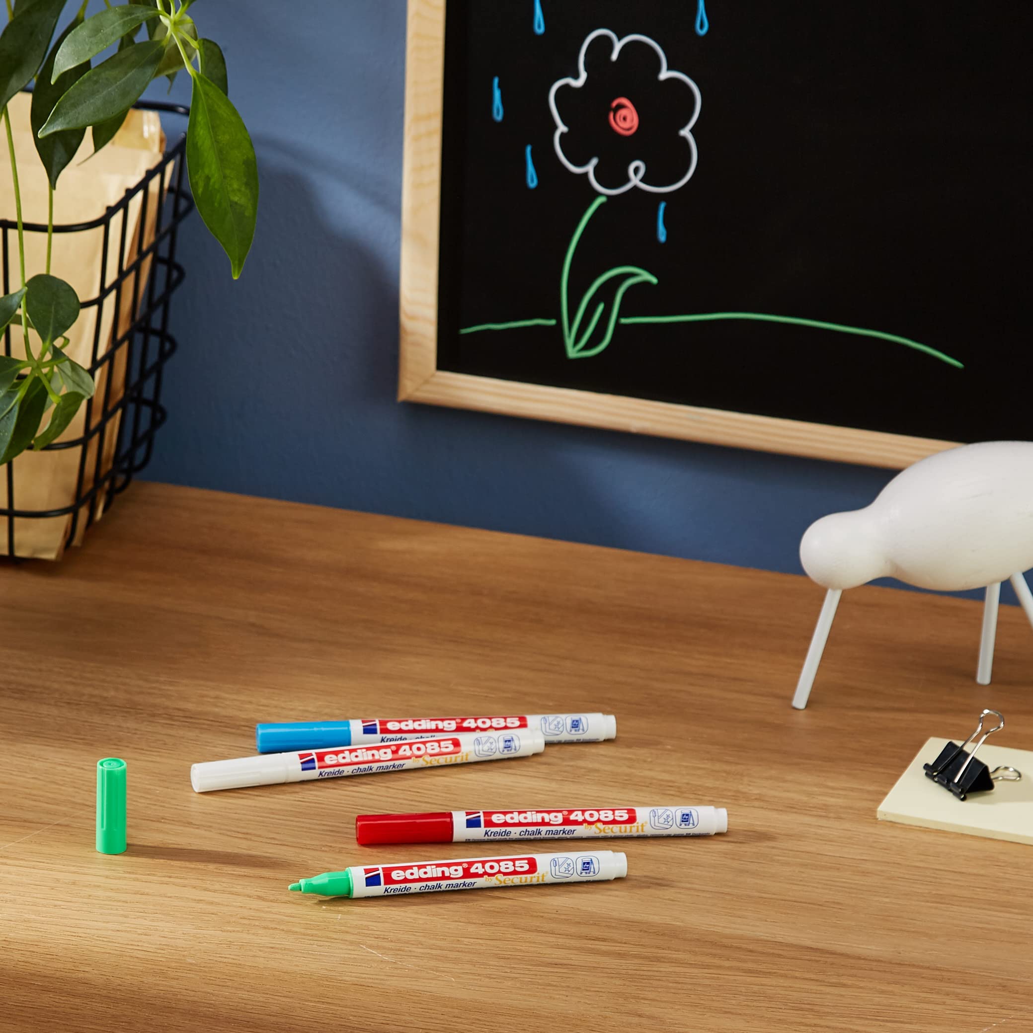 edding 4085 chalk marker - red, white, blue, green (basic) - 4 chalk pens - round nib 1-2 mm, wet wipe pen for chalkboards, windows, glass, mirrors - liquid chalk marker pens for opaque coverage