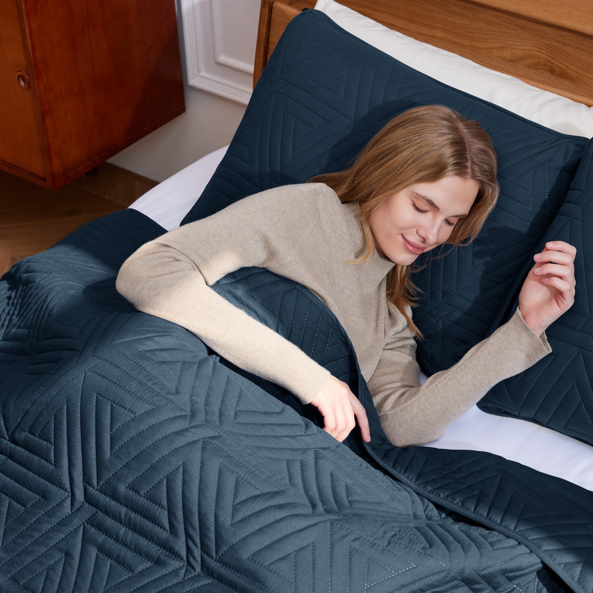 Whale Flotilla sprei 260x280cm, sprei met 2 kussenslopen microvezel, zacht en licht sofabedsprei, dekbed met geometrisch patroon voor het hele jaar door, beige