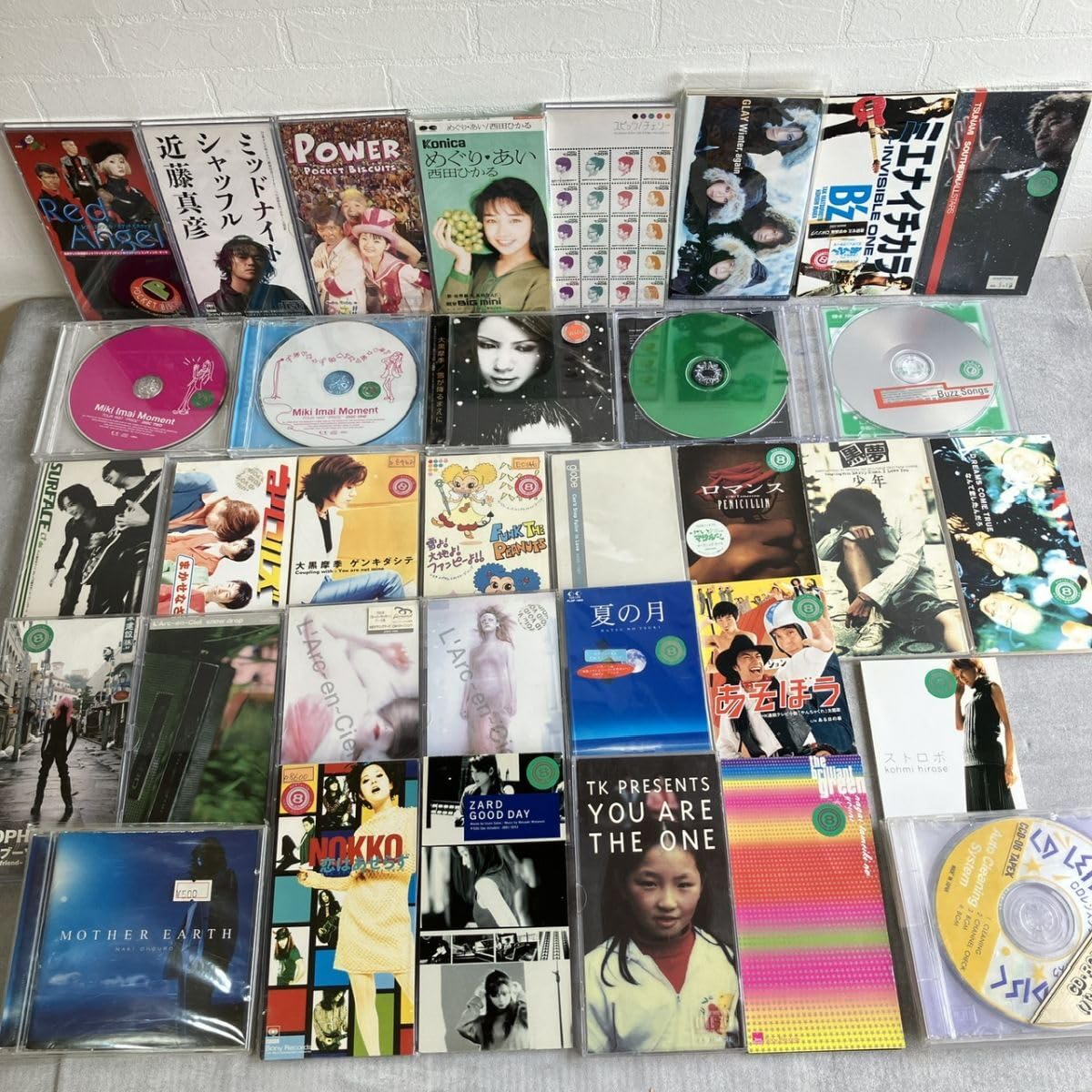 Amazon.co.jp: ジャンク色々なCDまとめて8cm CDシングル他/西田ひかる 