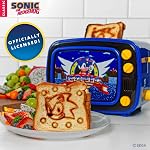 Uncanny Brands Sonic the Hedgehog Retro TV Toaster with Light Up Frame, Two Slice Model with Sonic Artwork, Themed Kitchen Appliance