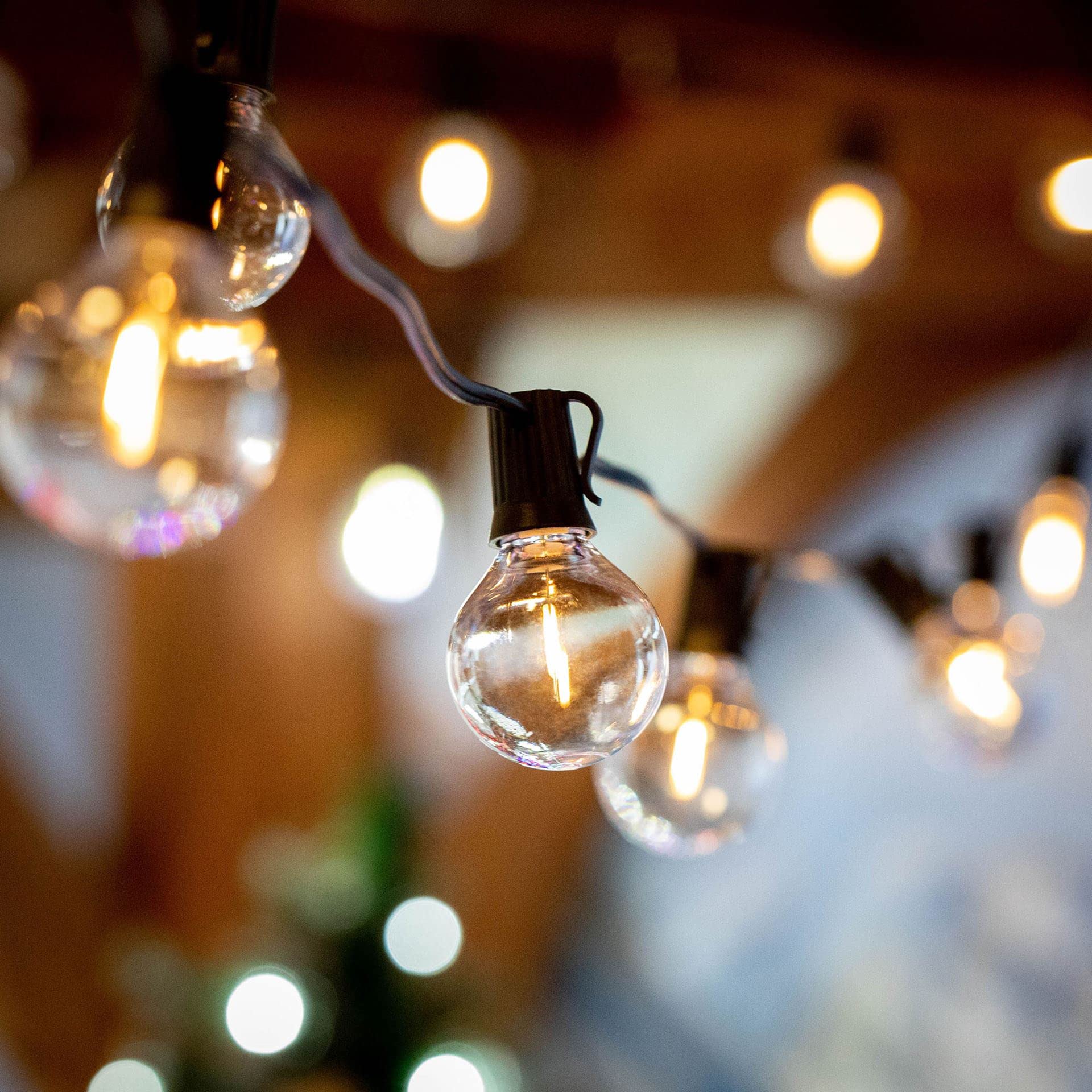 Novelty Lights 25 stóp G40 LED struny dziedzińca z 25 żarówkami, ciepły biały, odporny na warunki atmosferyczne i odporny na wstrząsy wymienne plastikowe żarówki, brązowy drut