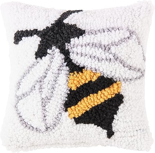 C&F Home Almohada decorativa pequeña y pequeña de 8 x 8 pulgadas, diseño de abejorro con gancho para todas las estaciones, verano, primavera, hogar,