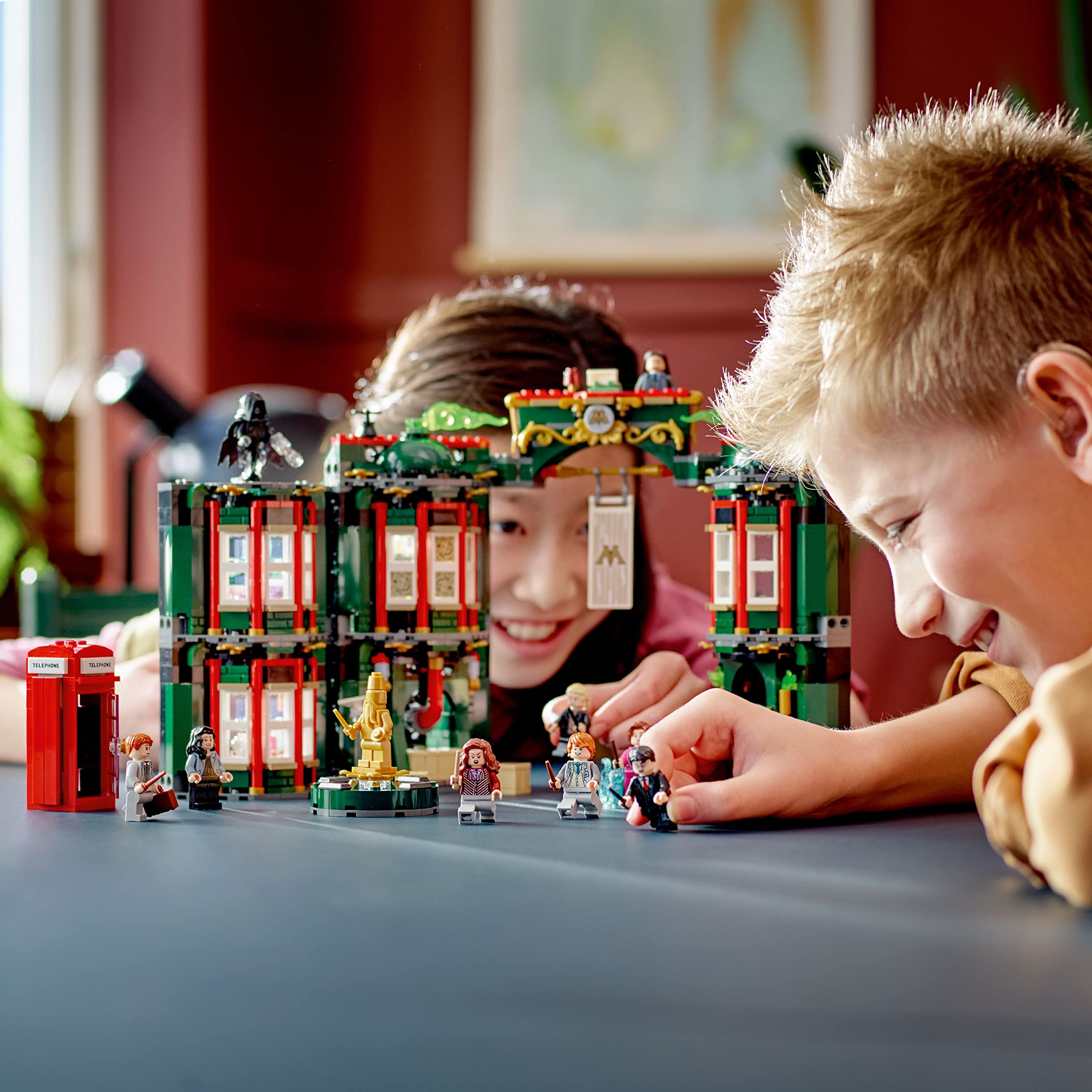 Amazon.co.jp: LEGO ハリーポッター 魔法省 組み立ておもちゃ 76403