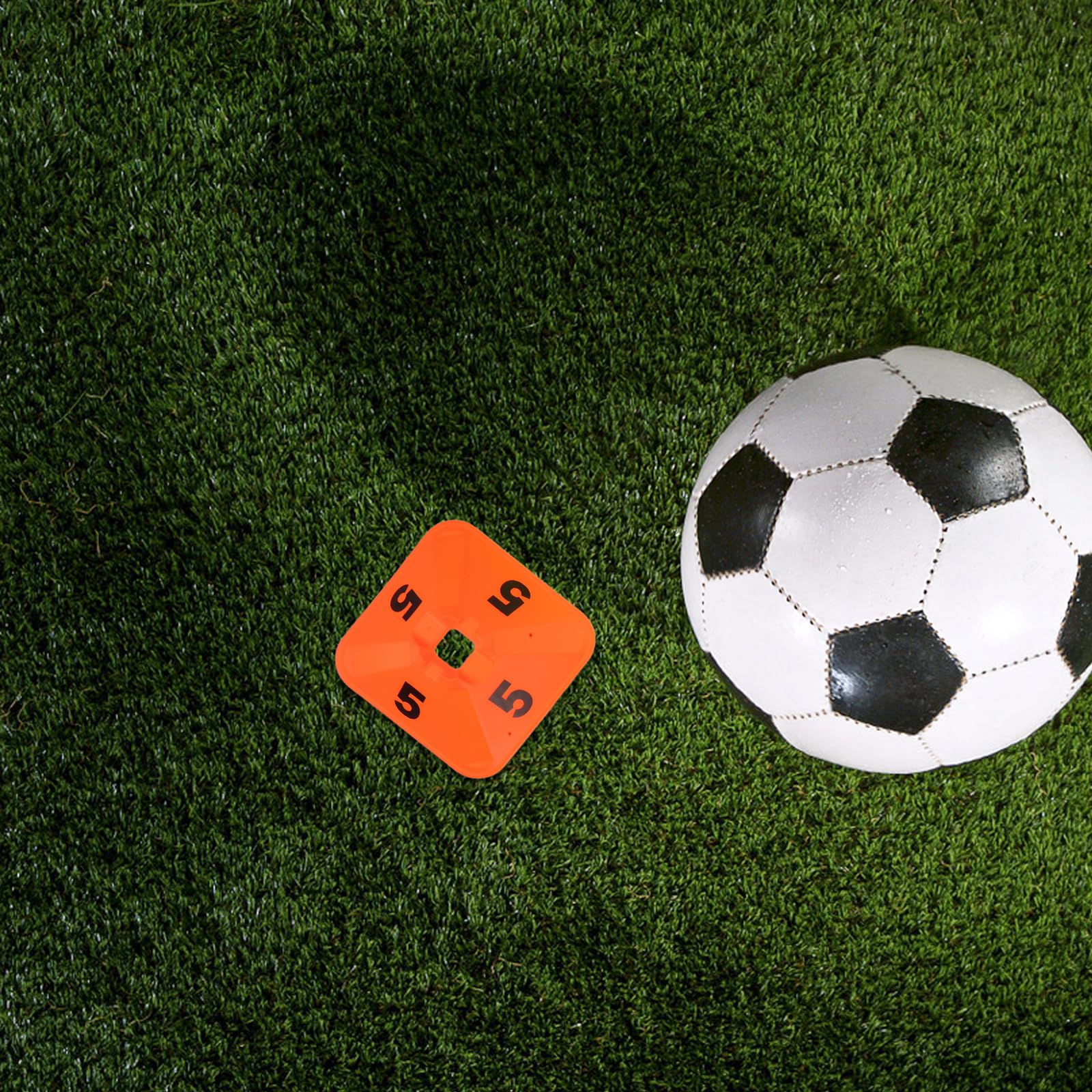 ifundom 10 szt. kwadratowych pachołków sportowych z numerami 1-10, antypoślizgowych, numerowanych znaczników treningowych do ćwiczeń zwinności w piłce nożnej, koszykówce i współpracy zespołowej