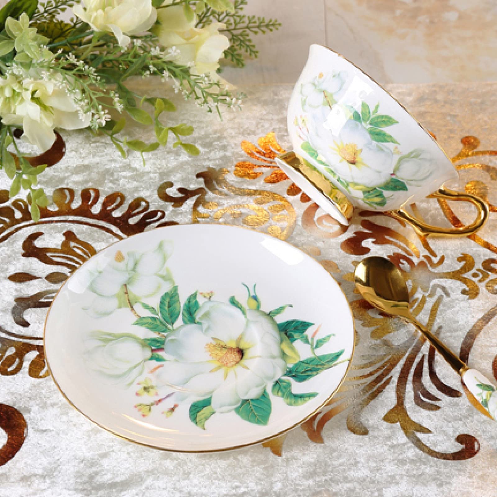 Zestaw Filiżanek Do Kawy I Spodków Z Łyżeczką Zestawy Filiżanek Do Herbaty Z Porcelany Kostnej Ze Złotymi Wykończeniami I Pudełkiem Prezentowym, Odpowiednie Na Popołudniową Herbatę I Kawę