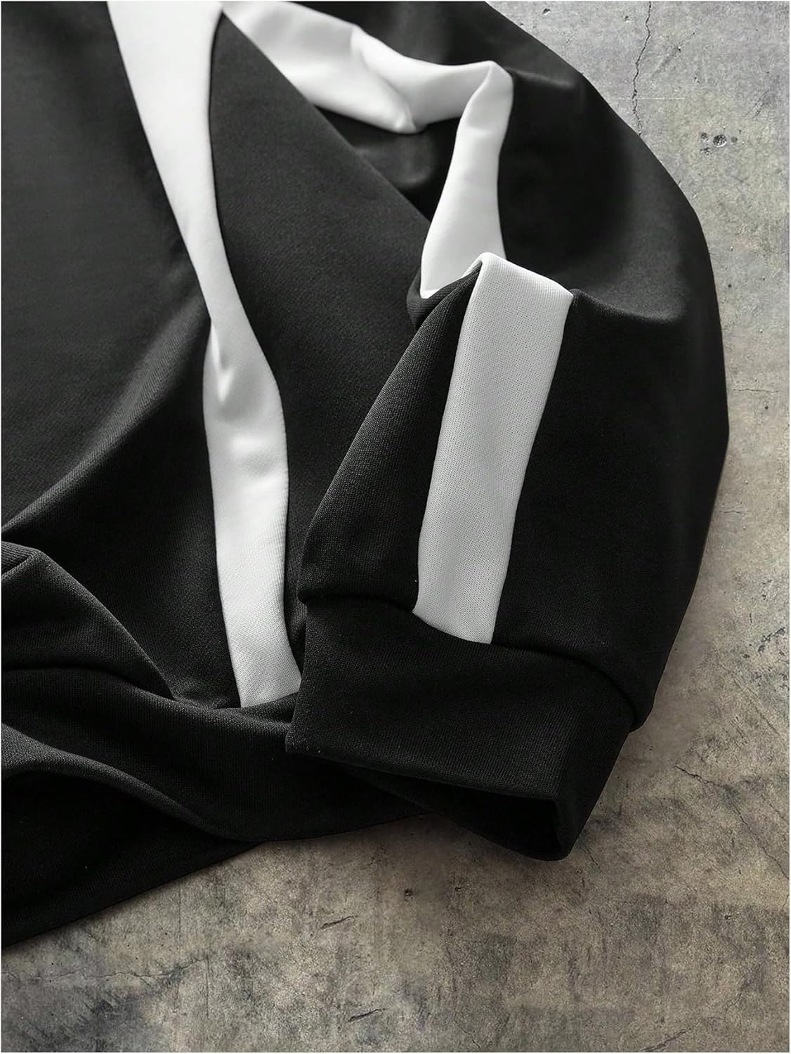 SHENHE Men's Color Block Crew Neck Sweatshirts Casual Long Sleeve Loose Pullover Tops - Image 4