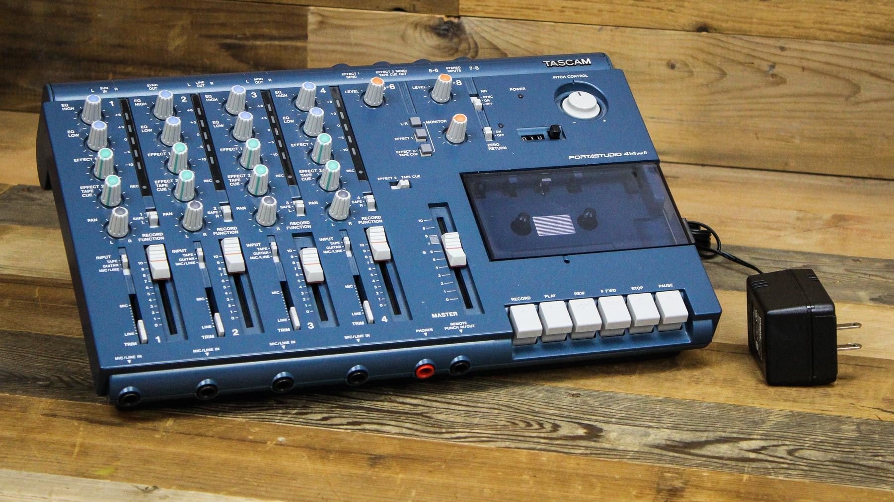 TASCAM Portastudio 414 MK2 8 Canales Mezclador de Audio XLR, 1/4