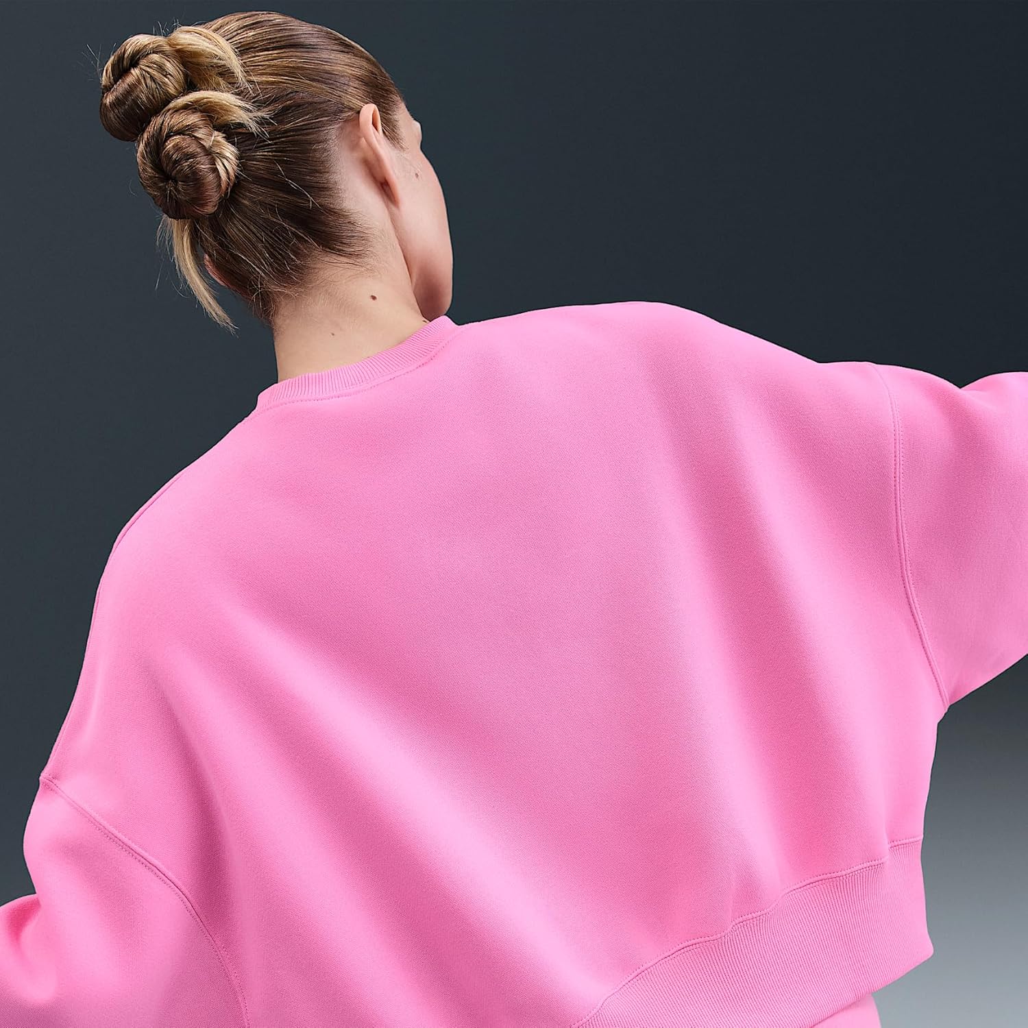 Nike Sportswear Phoenix Fleece Women's Over-Oversized Crew-Neck Sweatshirt (Playful Pink/Sail) - Image 2