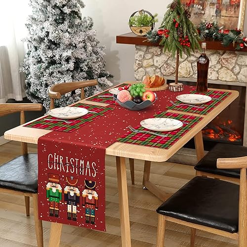 Miniatura 7 de Ohok Juego de 4 manteles individuales navideños de 12 x 18 pulgadas, para decoración de fiestas y comedor (cuadros rojos y verdes navideños)