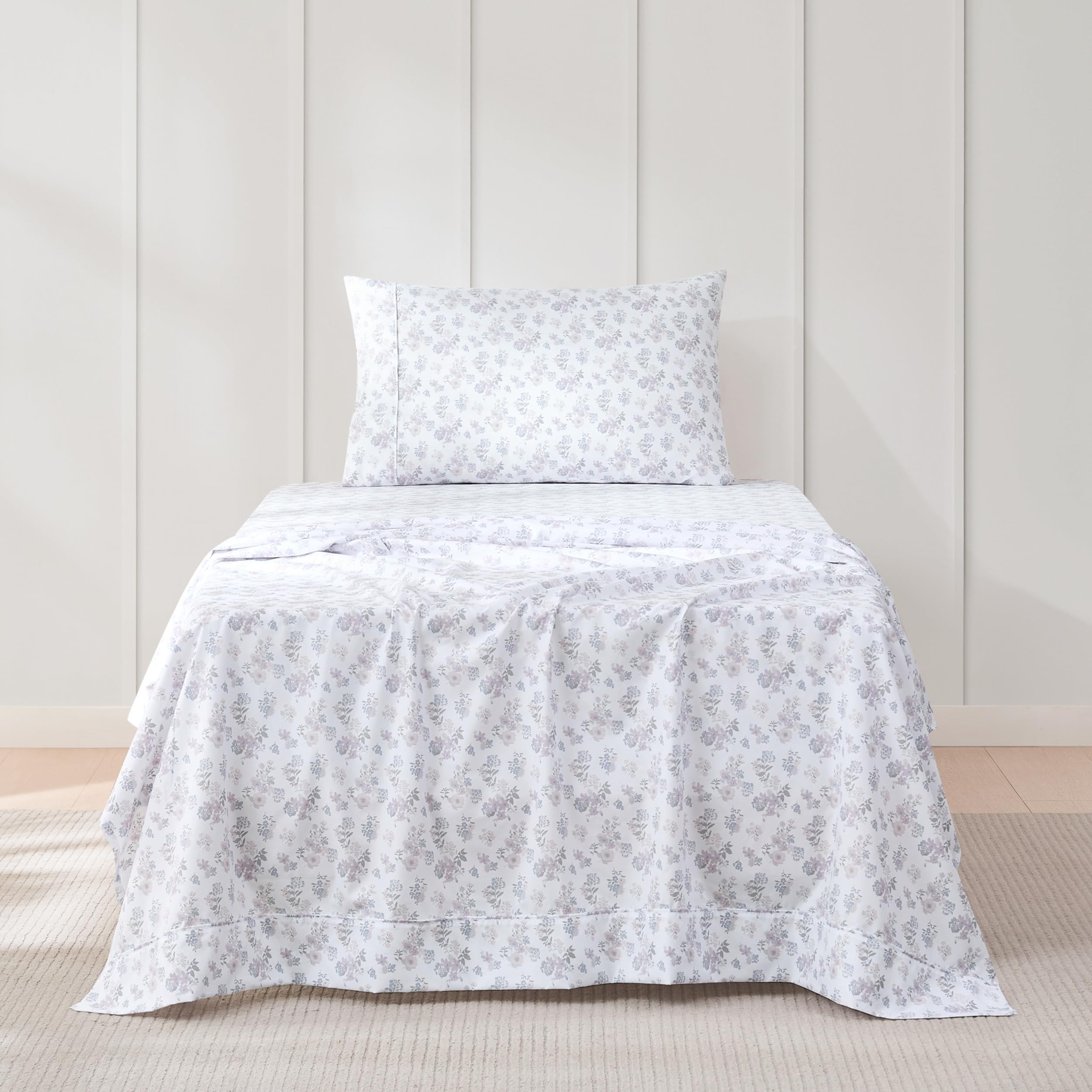 Draps à motif floral style cottage pour transformer la chambre d'enfant avec douceur