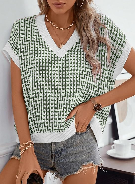 Trendy Summer Knit Vest: V-Neck Plaid Pullover Sweater