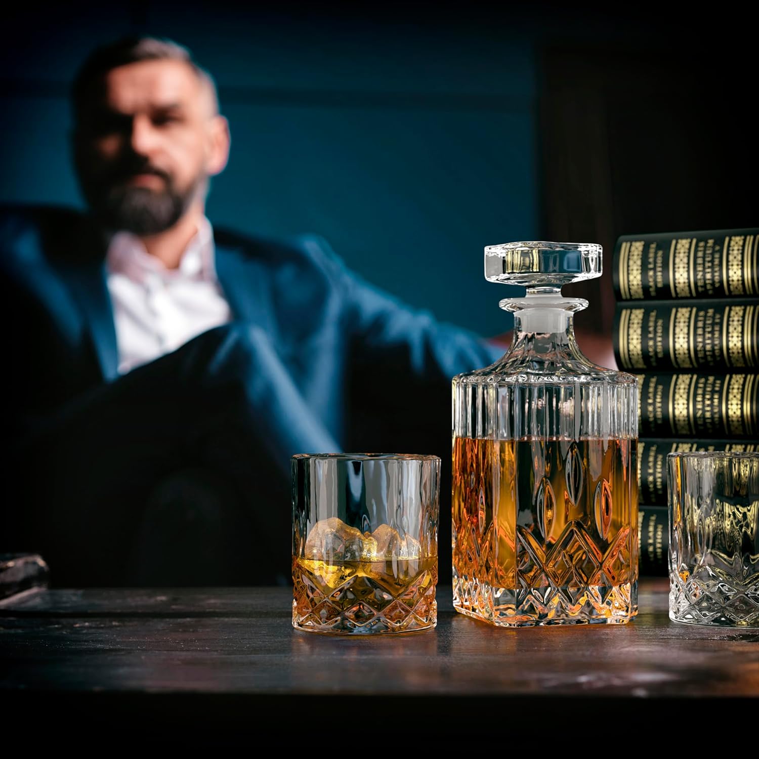 Whiskey Decanter Gift Set - Fake Book Tantalus Bourbon Cocktail Glasses Set of 4, Crystal Scotch Whiskey Glasses, Old Fashioned Liquor Men Gift, Bar, Kitchen Decor, Whisky Glass