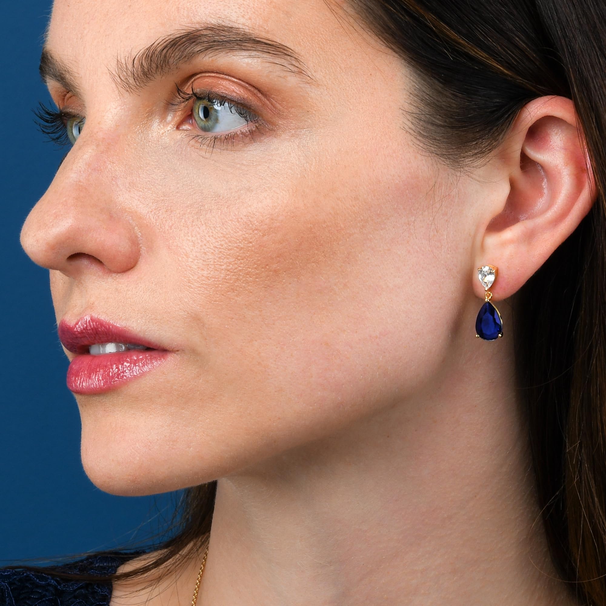 Diamond Treats Boucles d'Oreilles Pendantes en Poire pour Femme, Boucles d'Oreilles en Argent Sterling 925 avec Pierres de Couleur ou Blanches, Boucles d'Oreilles en Goutte avec Ecrin Cadeau