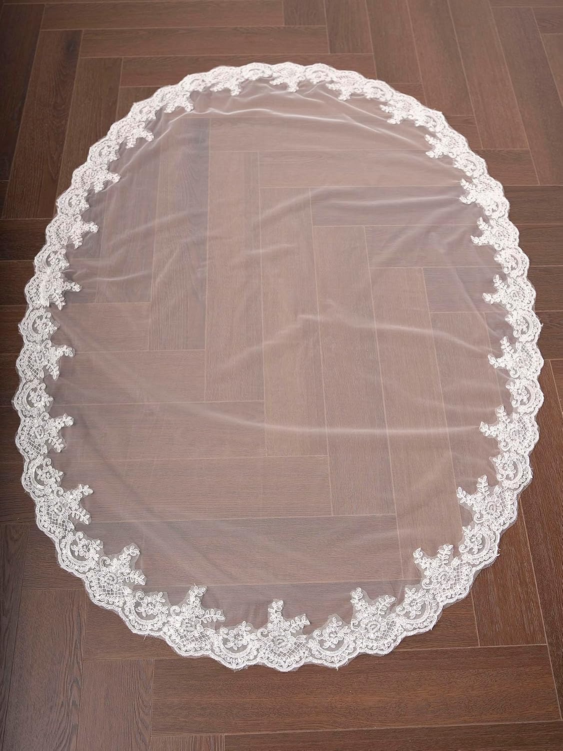 Mantilla Fingertip Length Wedding Veil Lace Sequin Bridal Veil with Comb for Bride