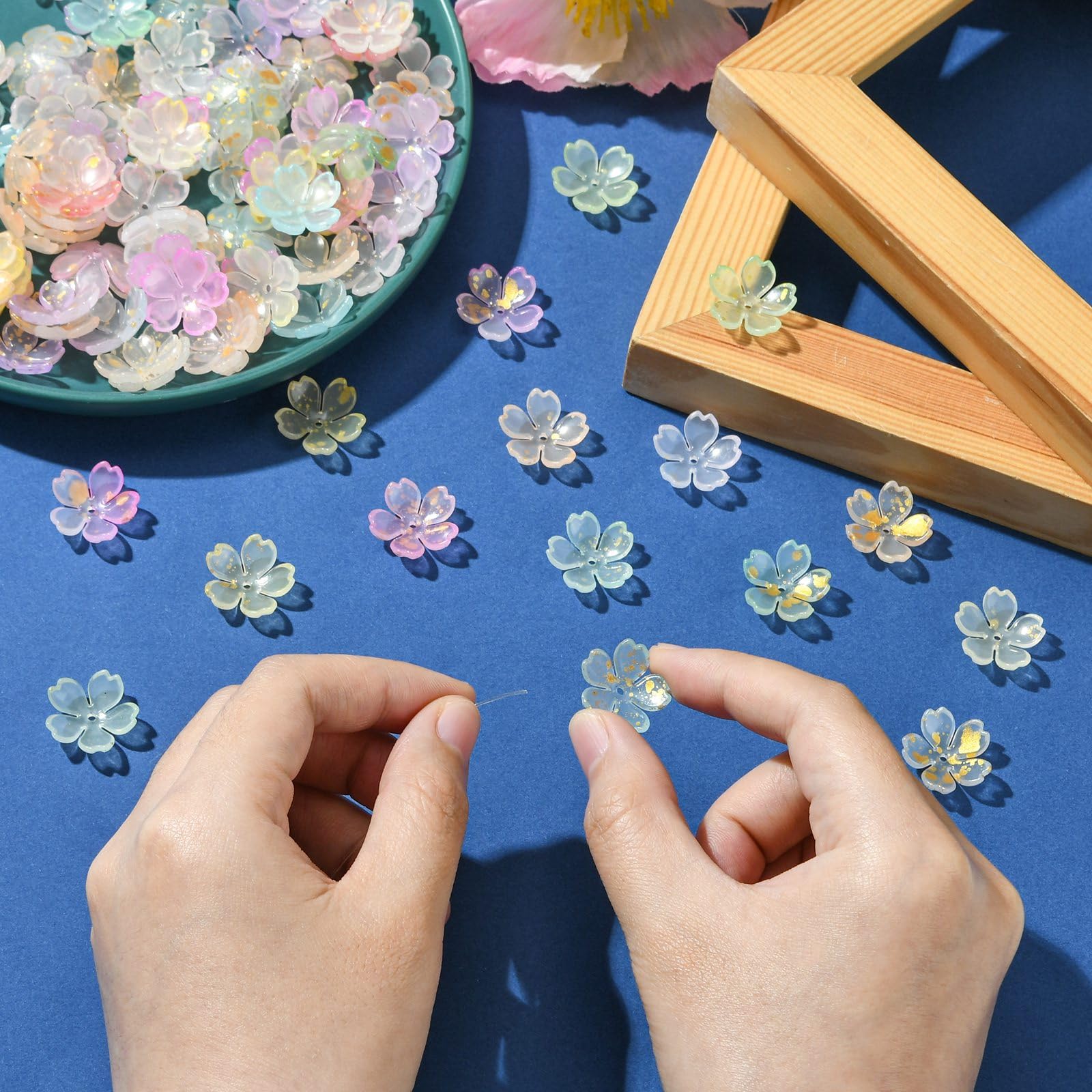 Perles Fleurs Cerisier Acrylique - 100 Pièces 5 Pétales Bord Doré Pour Création Bijoux DIY - 7