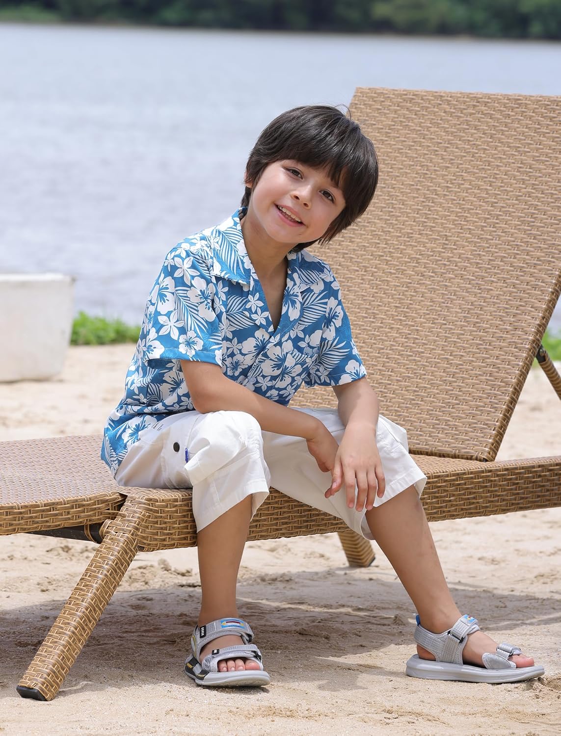 APTRO Boy's Hawaiian Shirt Tropical Beach Casual Summer Shirt with Pocket Short Sleeve 4-15 Years - Image 3