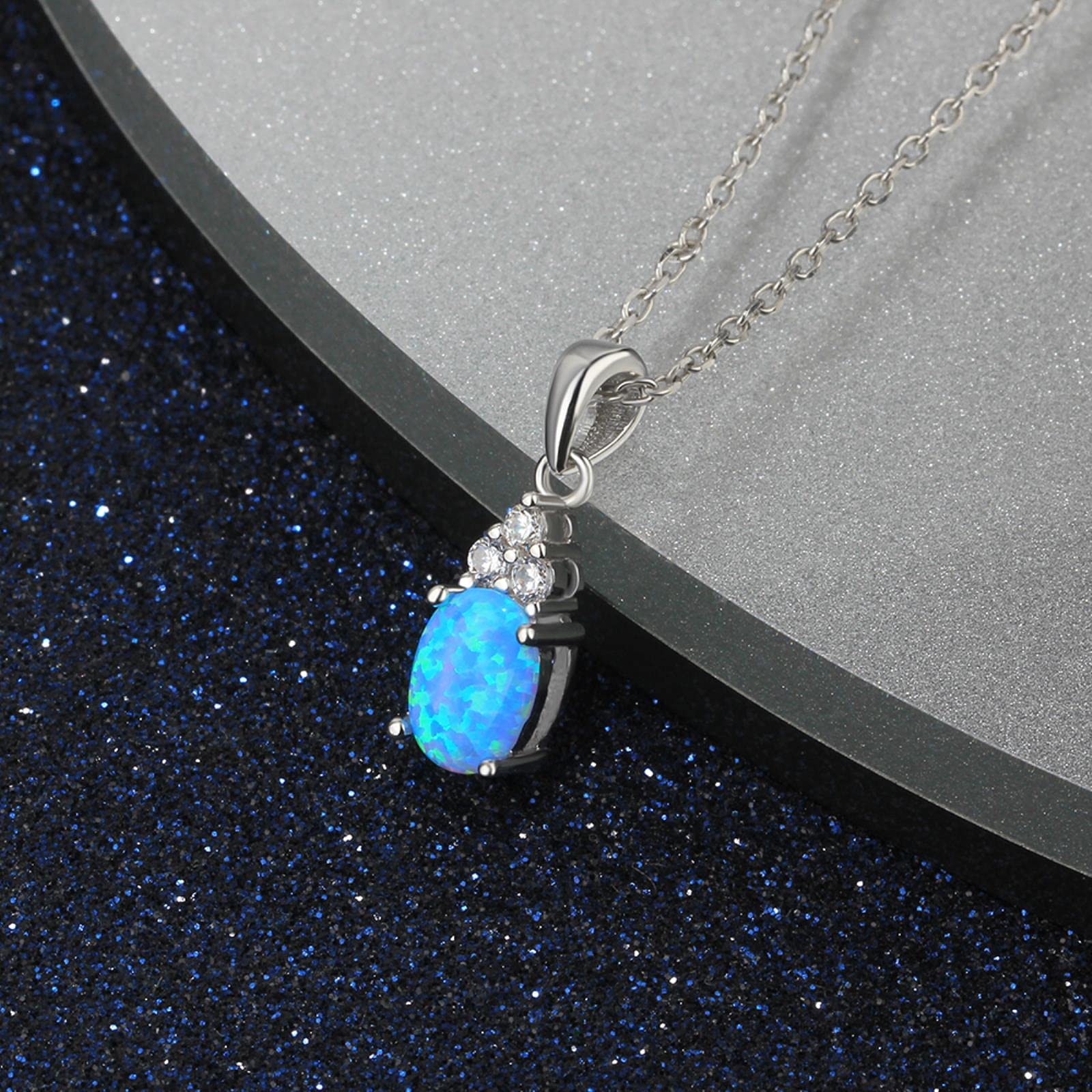 SALAN Collana In Argento Sterling 925 Con Ciondolo Opale Blu Ovale E Zirconi - Gioiello Regalo Per Donna, Misure 19x6mm