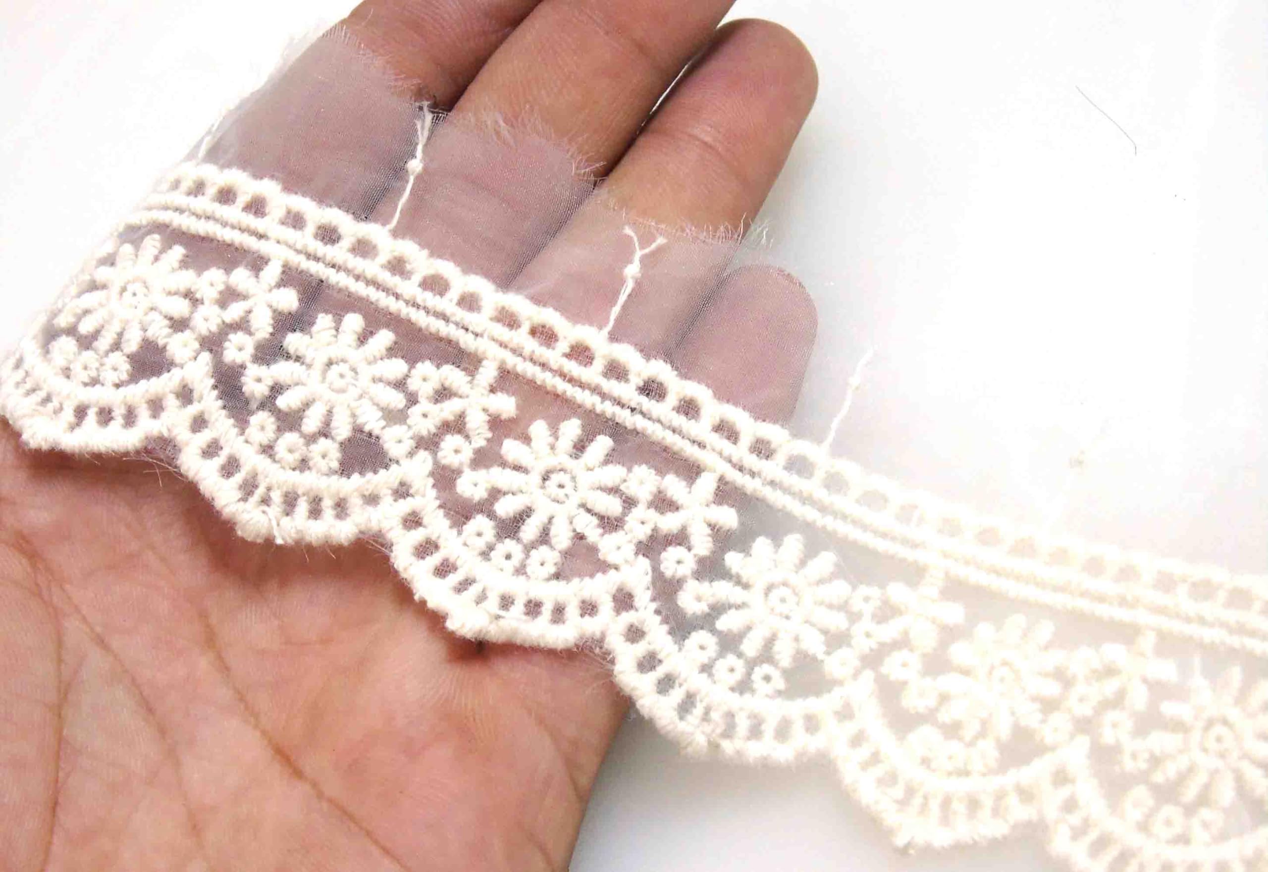 Strala Off- White Color Laces for Dresses, Sarees, Lehenga, Suits, Bags, Decorations, Borders, Crafts and Home Décor,Blouse (5 mtr) Design-991