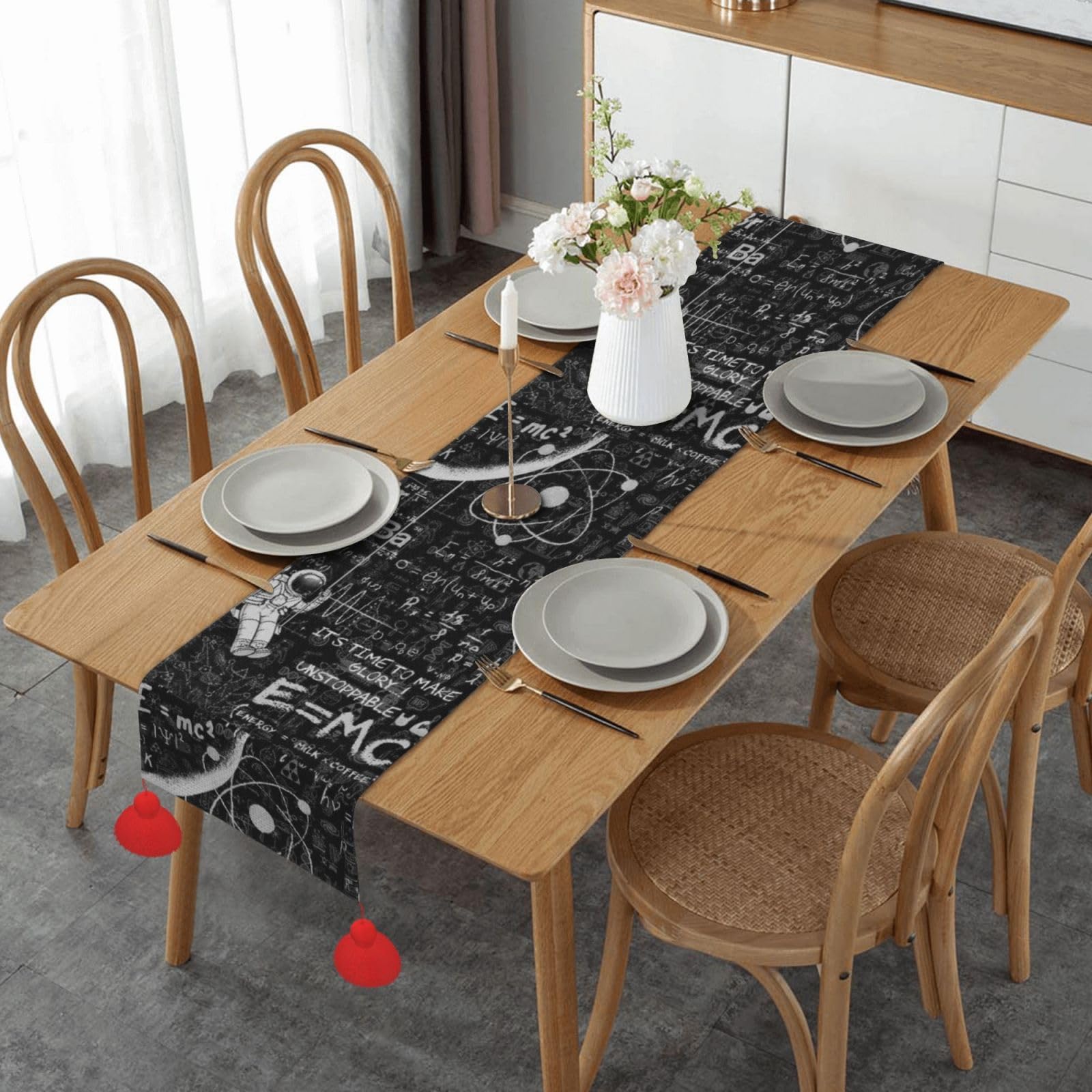 Chemin de table de Noël avec pompon décoratif pour table de cuisine intérieure