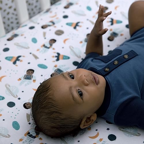 Miniatura 2 de Little Muffincakes Sábana bajera ajustable de poliéster extrasuave para cuna, astronauta y tema espacial (Ashton), tamaño estándar, 1 paquete, azul