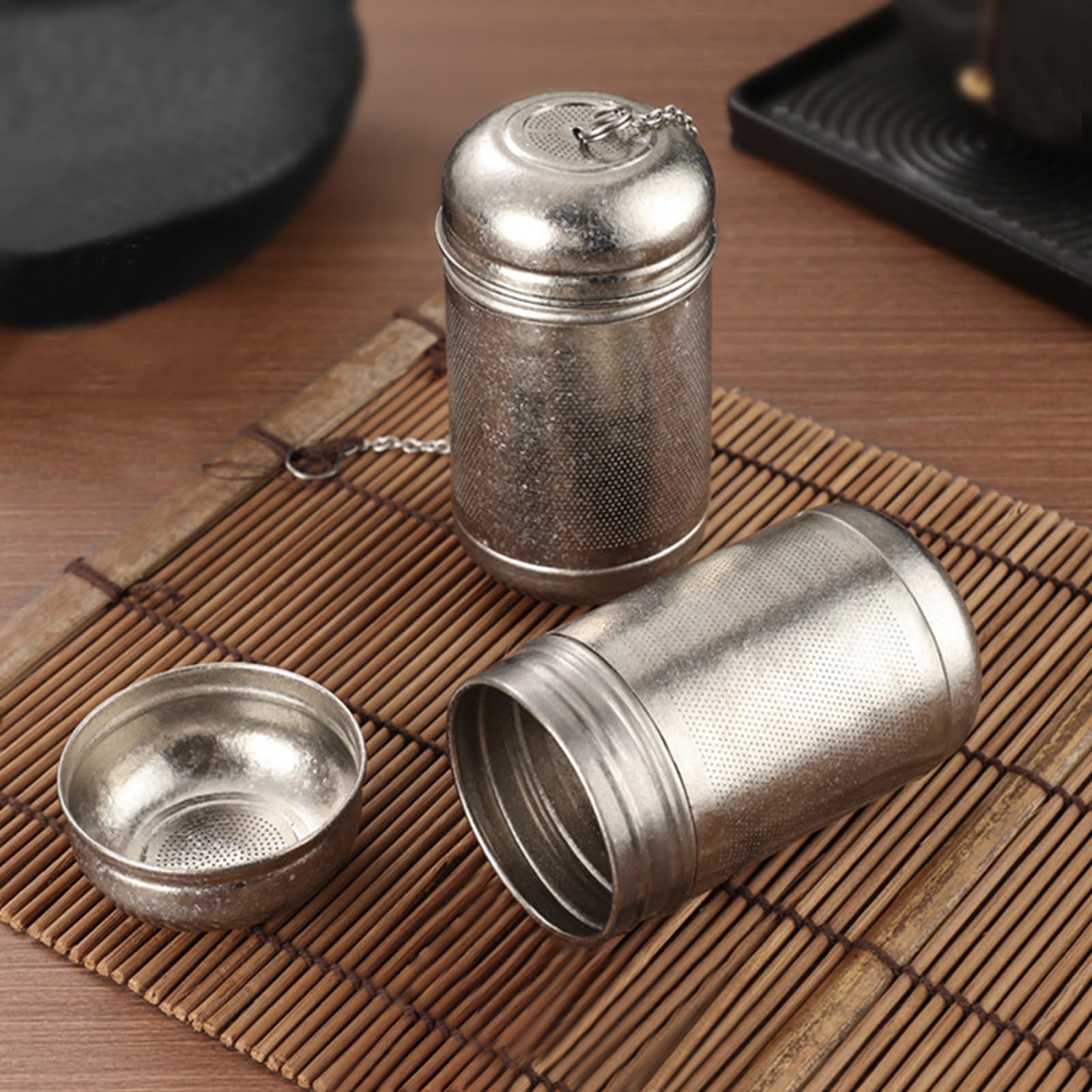 Tee-Ei aus Titan, Metall, für lose Blätter und Früchte, extra feiner Siebeinsatz, Schraubdeckel, wiederverwendbarer Filter für Kräuter, Zitrone, Gurke, Kaffee und Gewürze