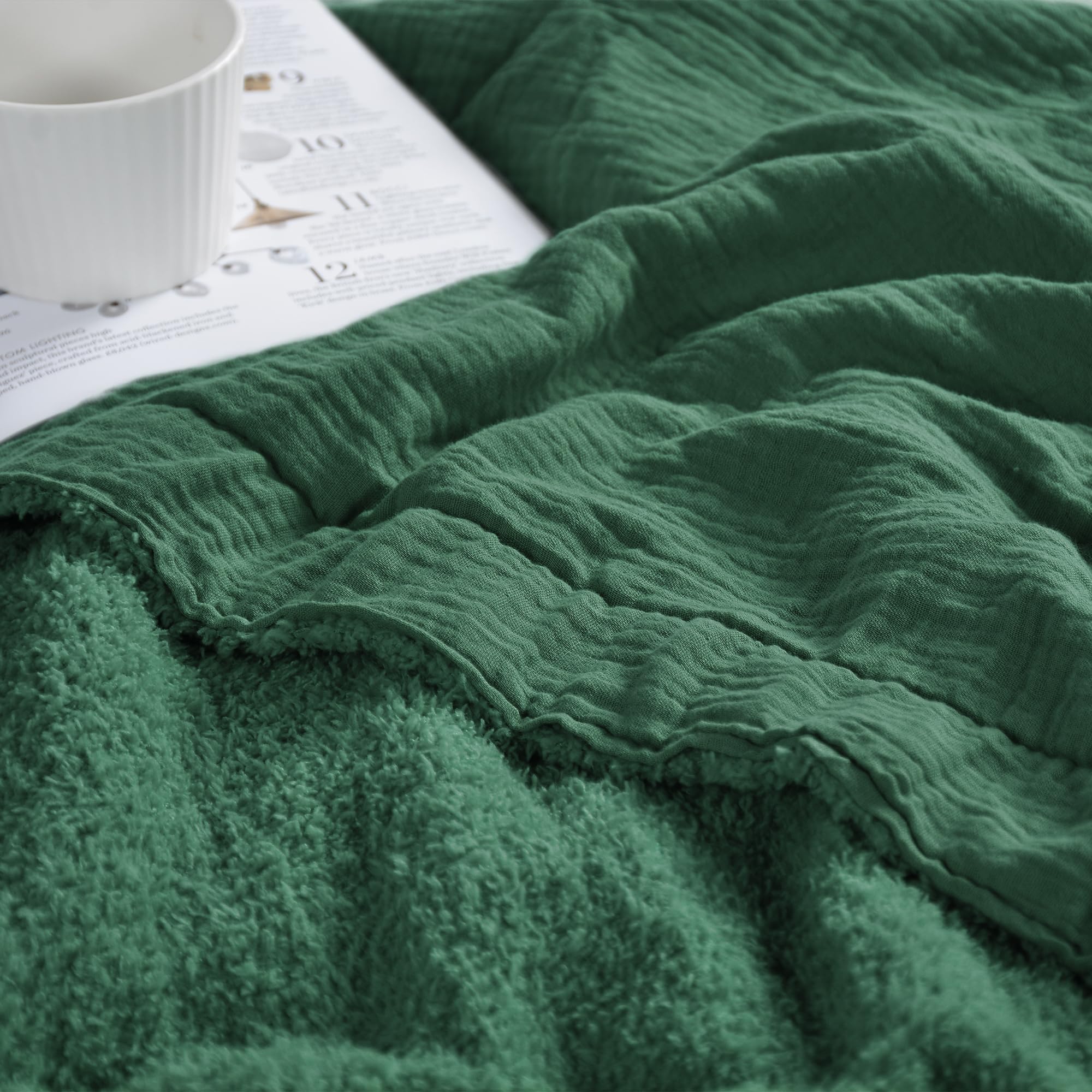 JOOJA Throw Blanket for Couch & Bed - Soft Muslin Cooling Cotton Blanket - Reversible Knit Blanket for Adults - Dark Green 50"x70"