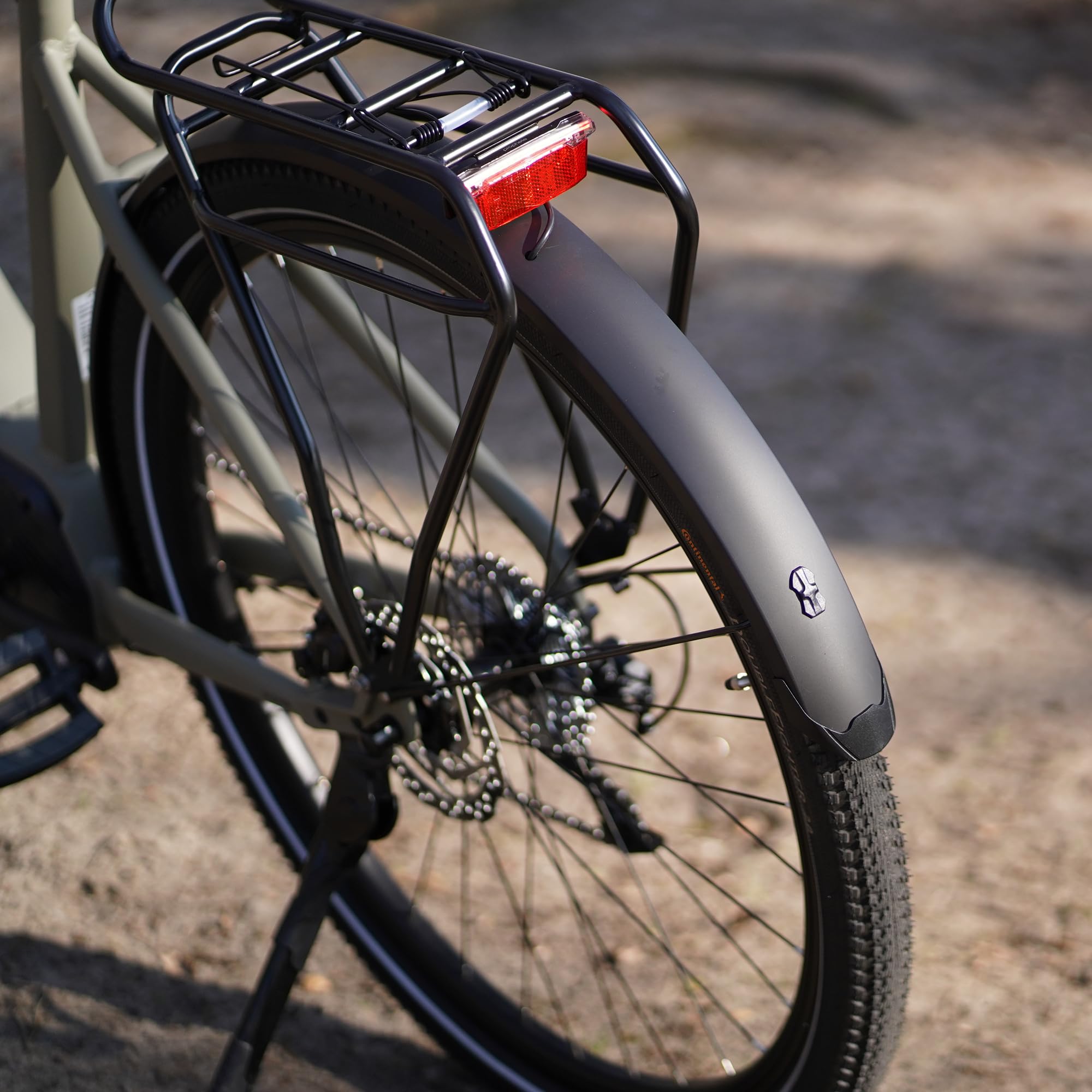Prophete Entdecker 4.0 Trekking E-Bike 28 Zoll - 540 Wh - Integrierter Akku - Mittelmotor - 10-Gang Kettenschaltung - HDY. Scheibenbremse