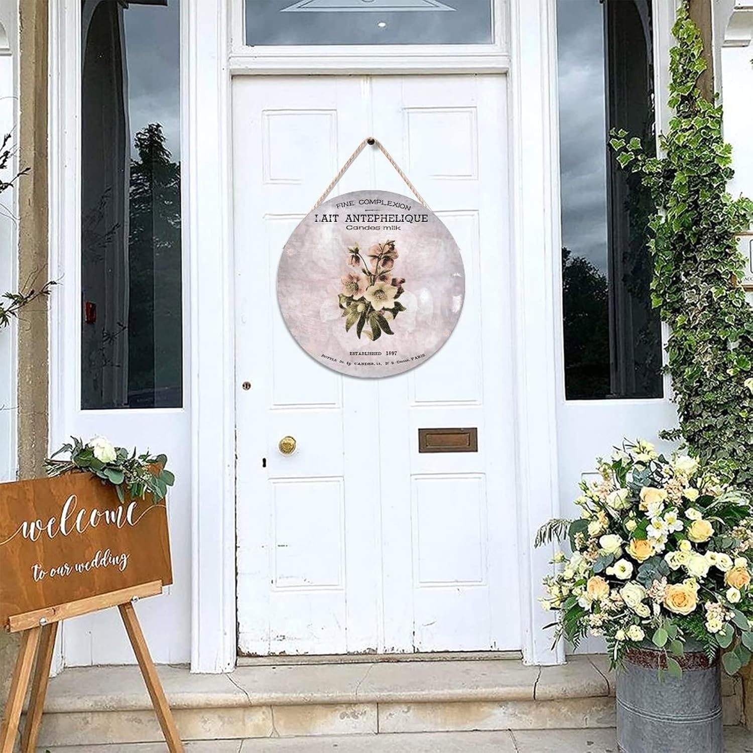 Rose Round Door Hanger Sign, French Vintage Flower Wood Door Sign, Retro 16x16in Wall Door Hanging Sign for Backyard Front Porch Farmhouse Front Door Decor Housewarming Gifts