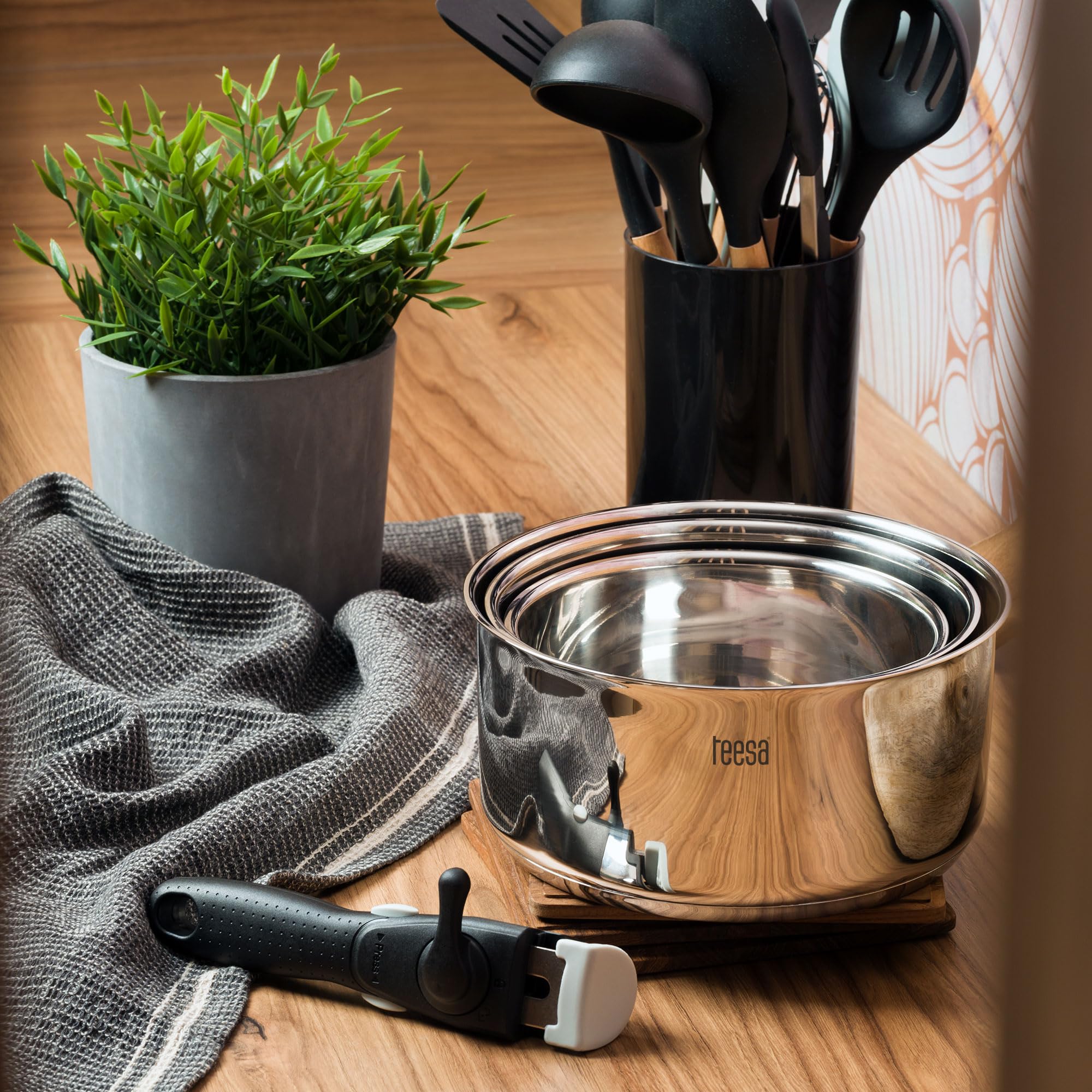 Teesa Zestaw Garnków z Odłączaną Rączką COOK EXPERT SINGLE HAND Stal Nierdzewna Typ 18/10 Wszystkie Rodzaje Kuchenek TSA0148