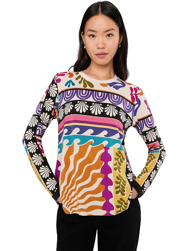 White Johnny Was The Janie Favorite Long Sleeve Crew Neck Swing Tee