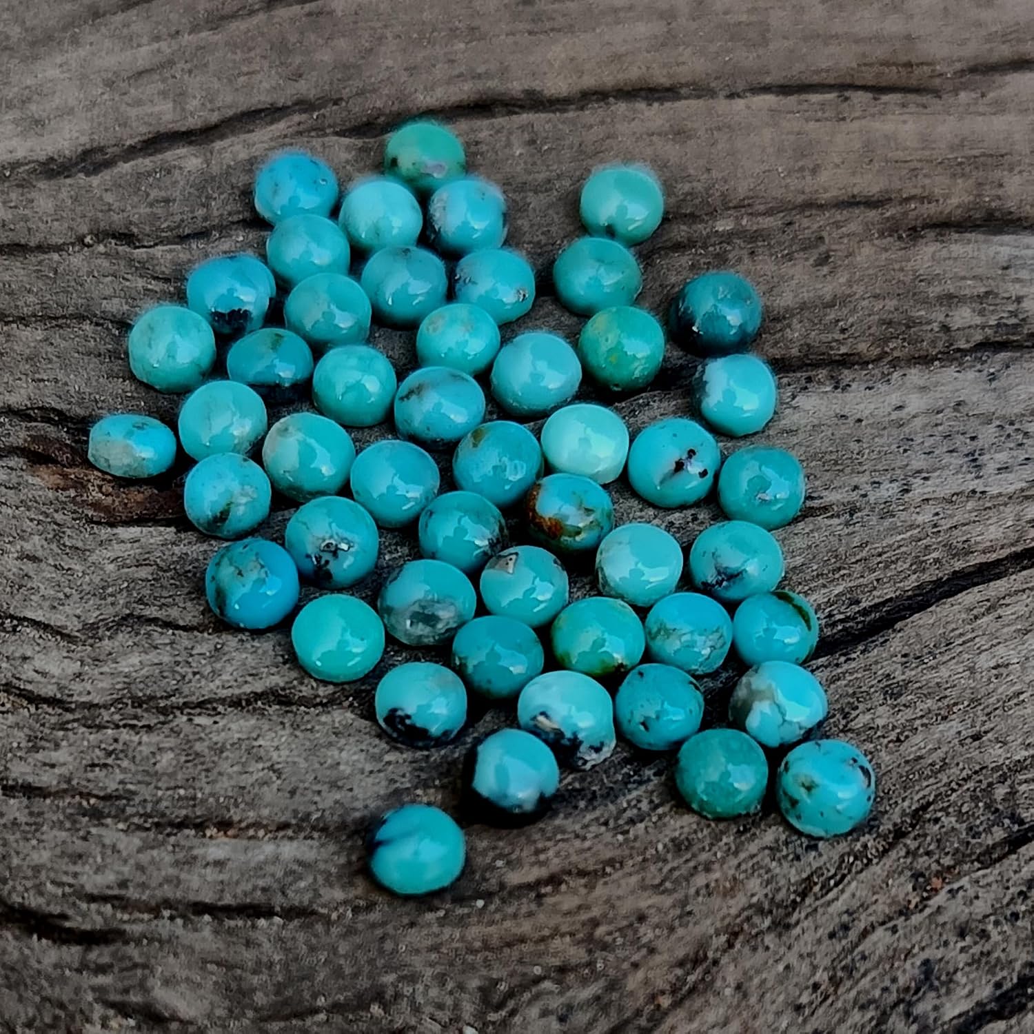 Tiny Arizona Turquoise 3mm Round Cabochon Lot – Natural Calibrated Gemstones with Flat Back for Handmade Jewelry Making – Smooth Blue-Green Stones for Rings, Earrings, Pendants & Craft Projects