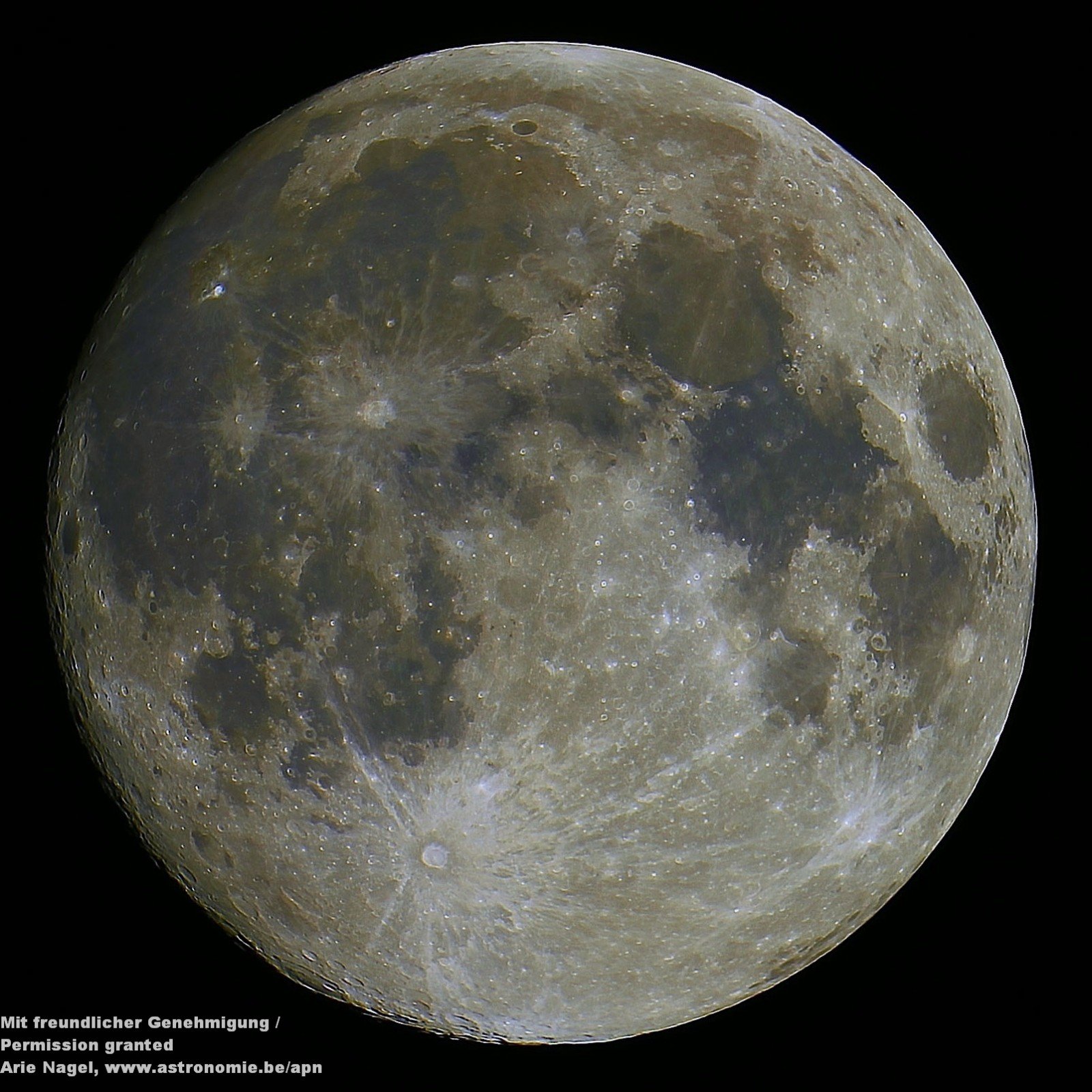 Explore Scientific MN-152 Maksutov-Newton