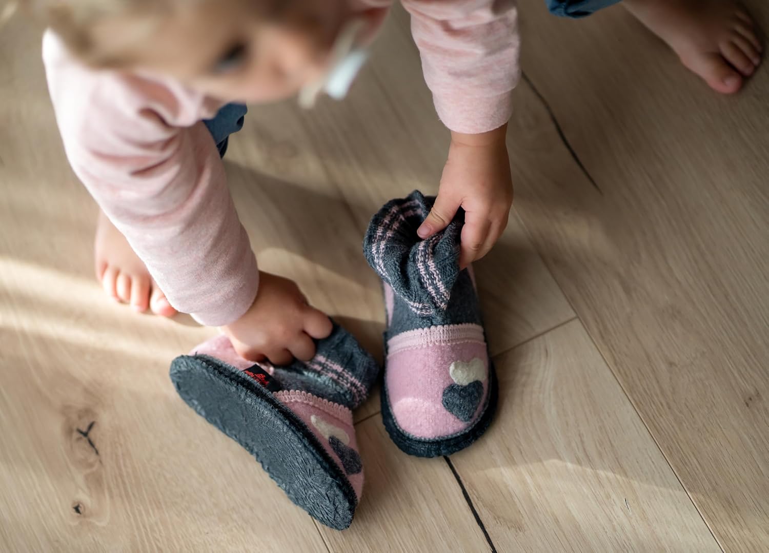 Beck Girl's Flat Slipper