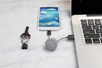 كابل مفتاح Native Union لأجهزة Android - كابل شحن Micro-USB إلى USB وسلسلة مفاتيح لأجهزة Android (Zebra)